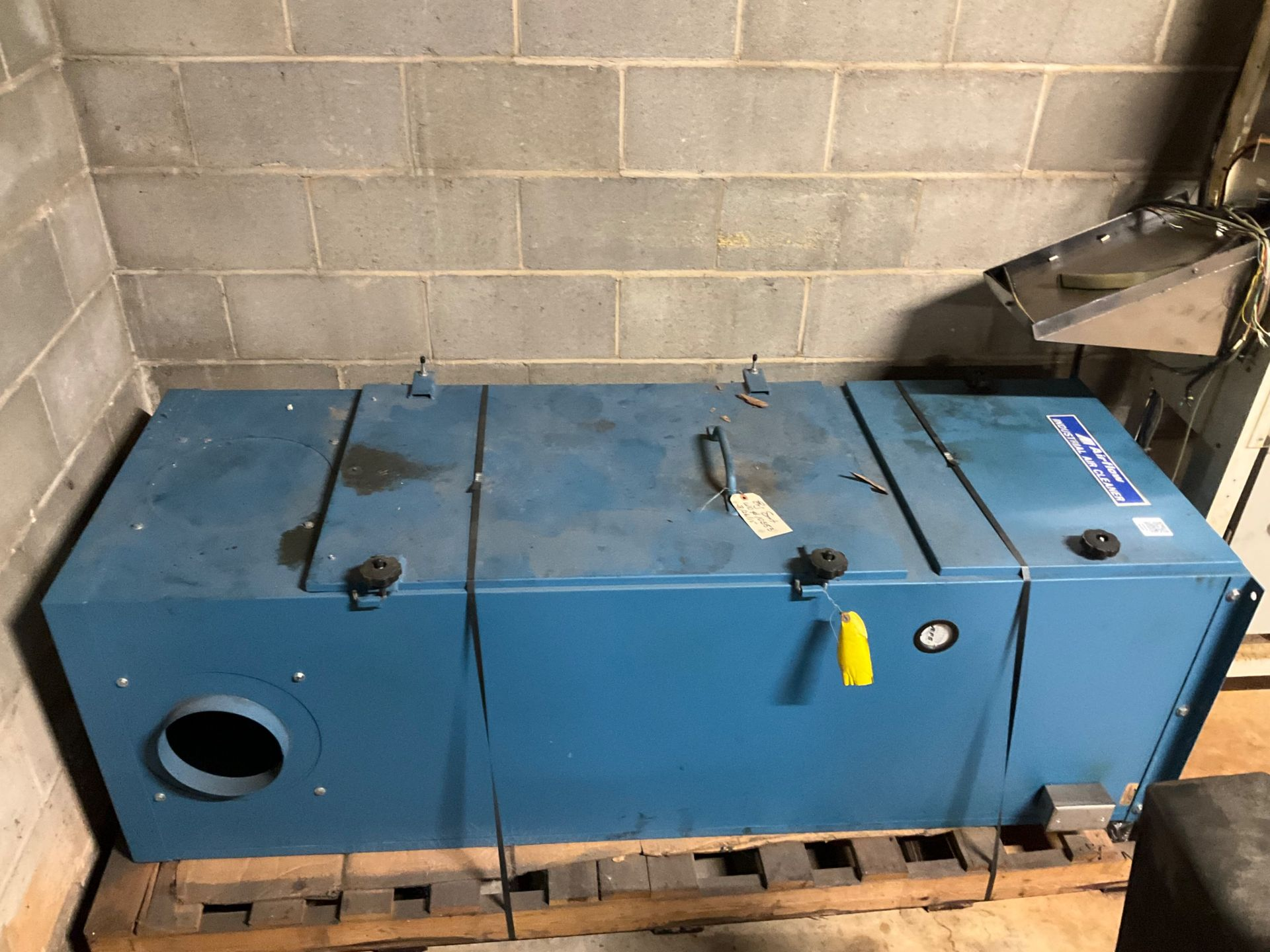 BULK LOT OF MACHINERY - undefined