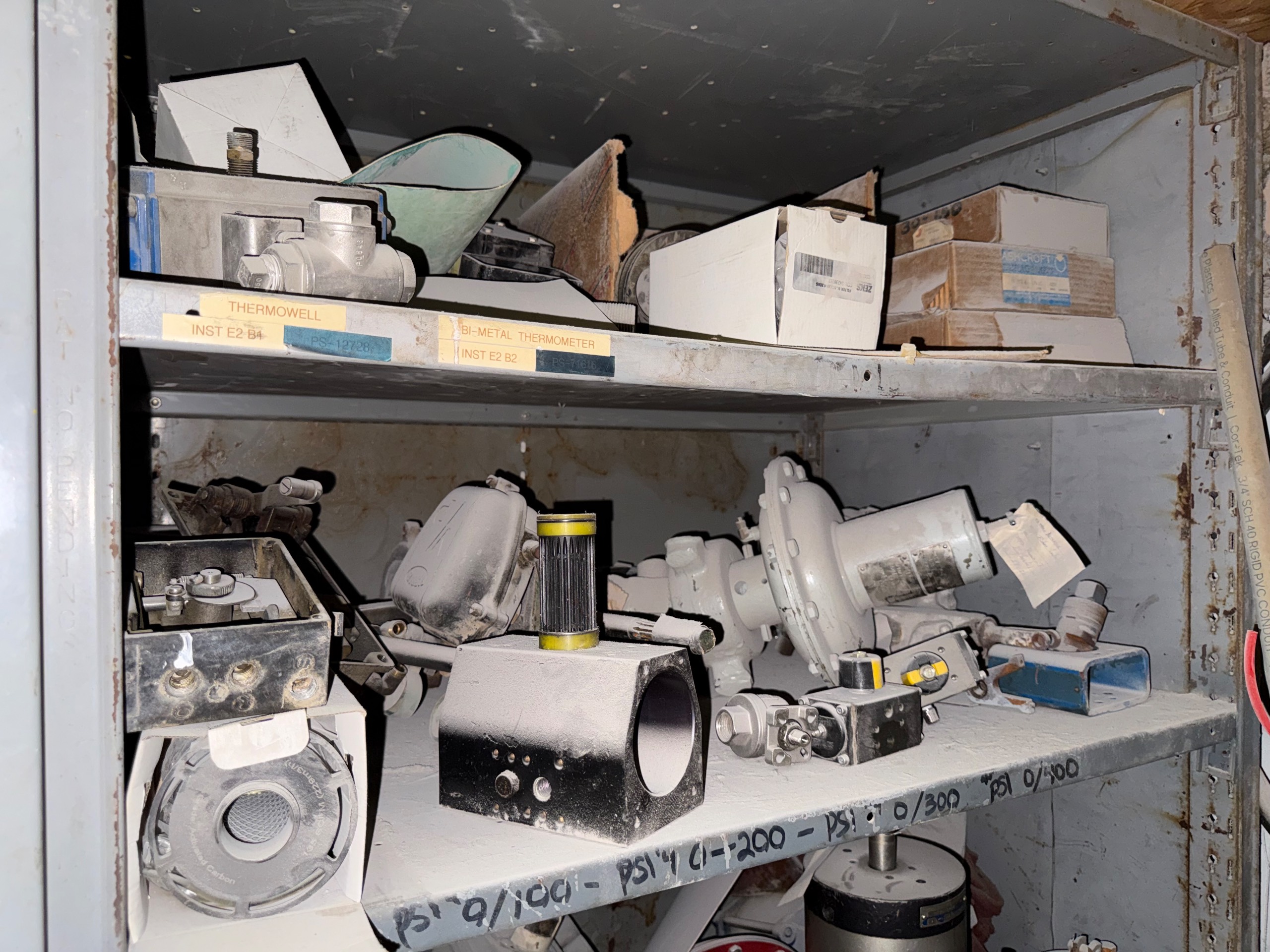 BULK CONTENTS OF INSTRUMENT ROOM - undefined