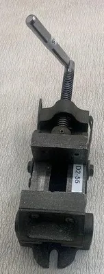 PIVOTAL VISE MACHINING VISE 2-3/4" X 2-3/4" - undefined