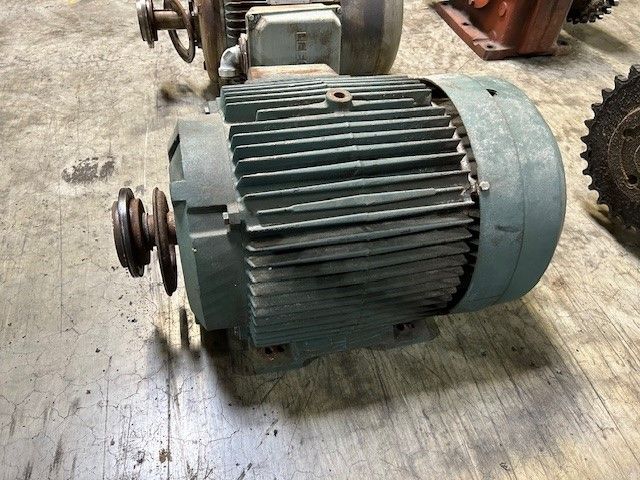 RELIANCE ELECTRIC P36G4552A AC MOTOR - undefined