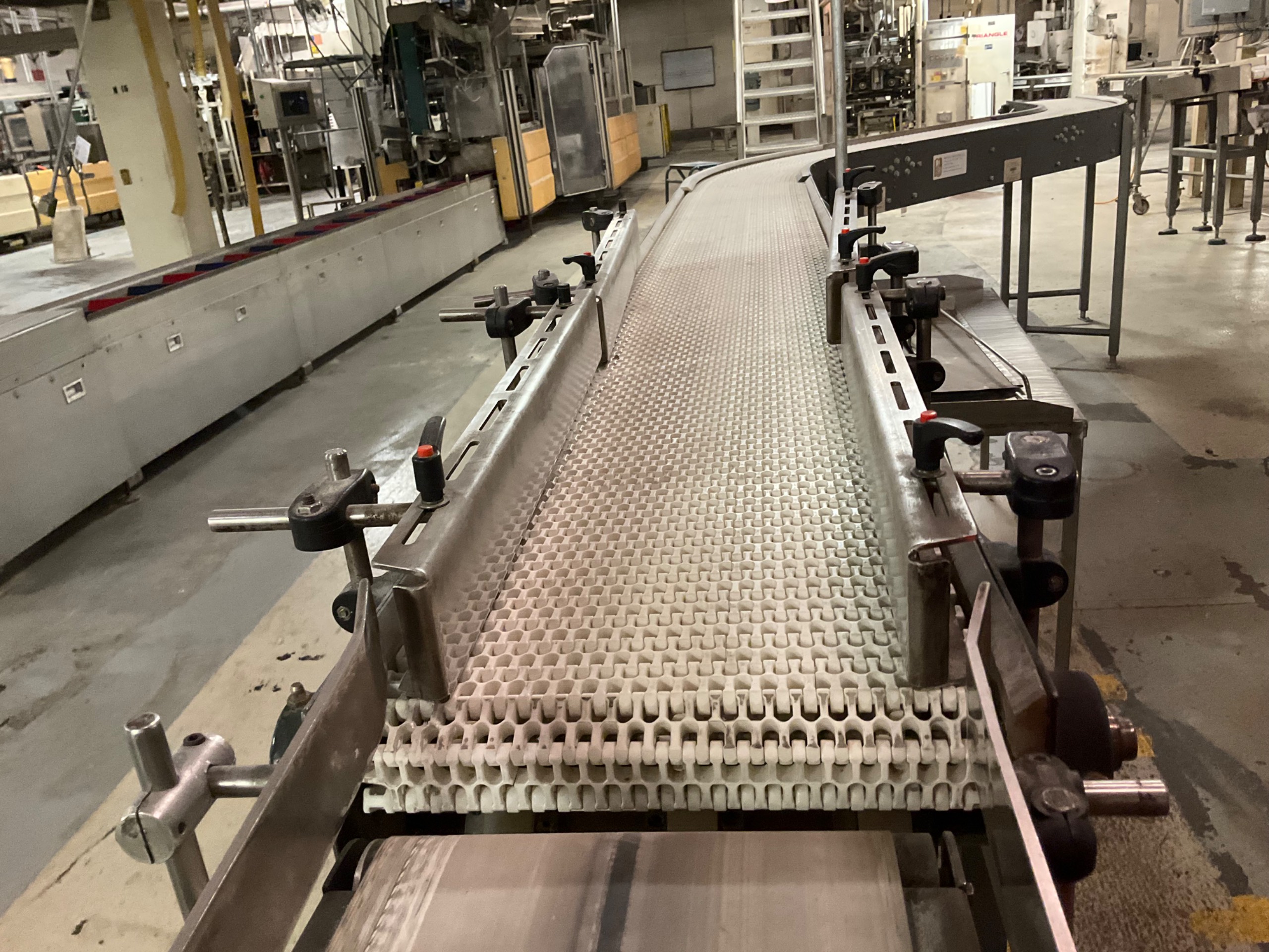 MULTI‑CONVEYOR S-CURVE CONVEYOR - undefined