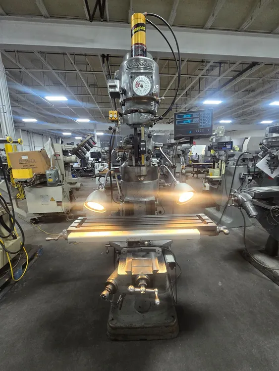 1986 BRIDGEPORT SERIES 1 VERTICAL MILL, 1.5HP, R-8 SPINDLE, 42X9" TABLE, 31"X/12"Y/16"Z TRAVEL. - undefined