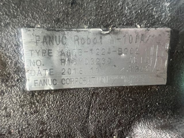 2016 FANUC M-10IA/12 ARTICULATED ROBOT - undefined