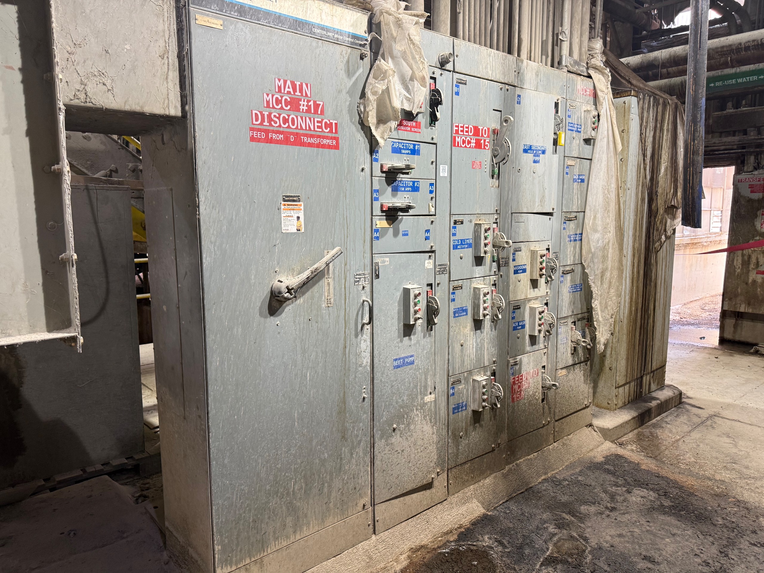 ALLEN BRADLEY CENTRLINE 2100 MOTOR CONTROL CENTER, 10 SECTIONS - undefined