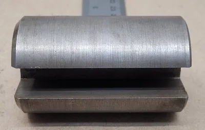 KEYSEATER BROACH BUSHING 1-7/8" OD X 3-1/8" OAL WITH 9/16" MEASURED SLOT SIZE - undefined