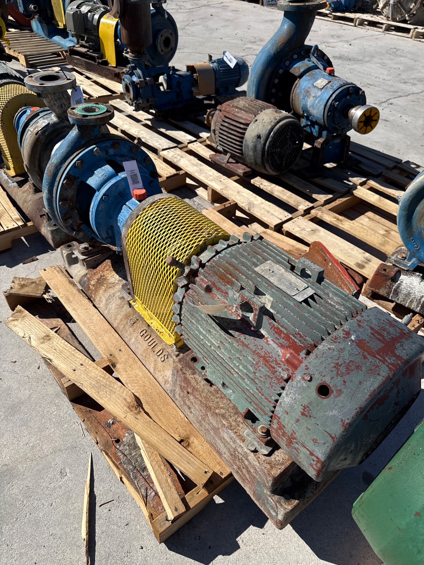 GOULDS PUMP & 30 HP MOTOR ASSEMBLY - undefined