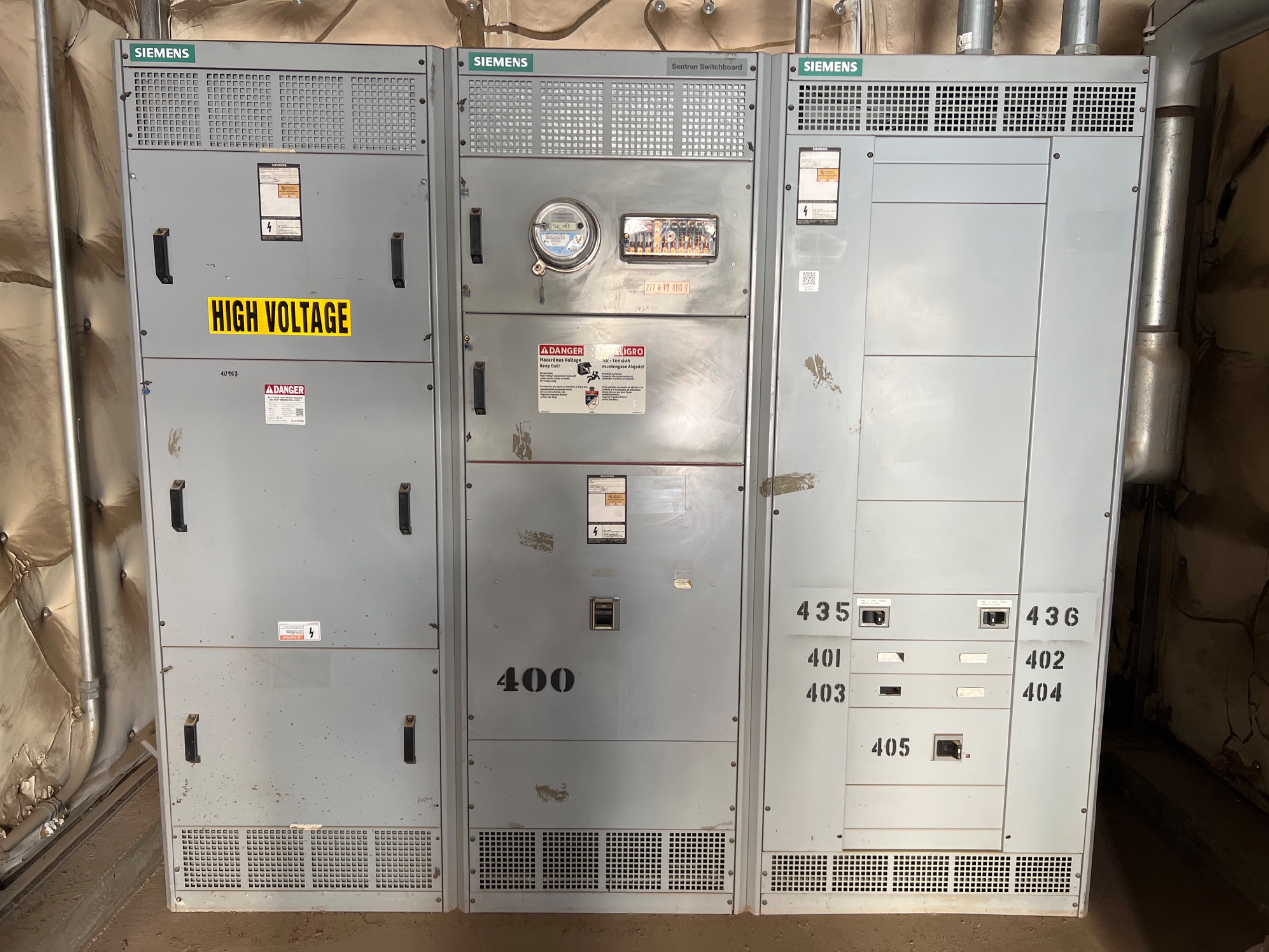 QTY 3: SIEMENS SENTRON SWITCHBOARD - undefined