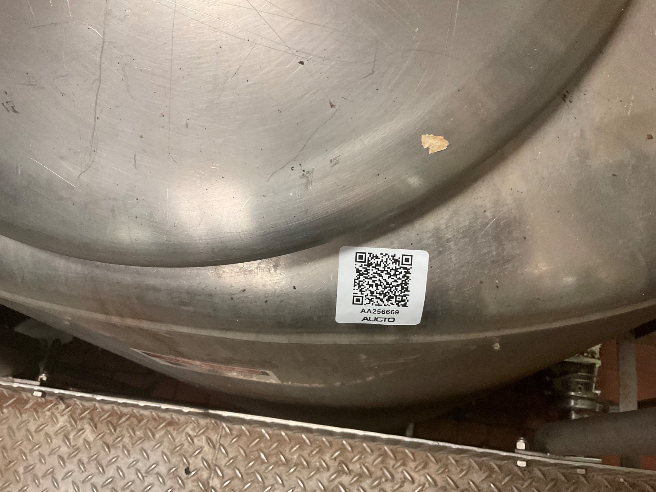 MIXER TANK 600 GALLON - undefined
