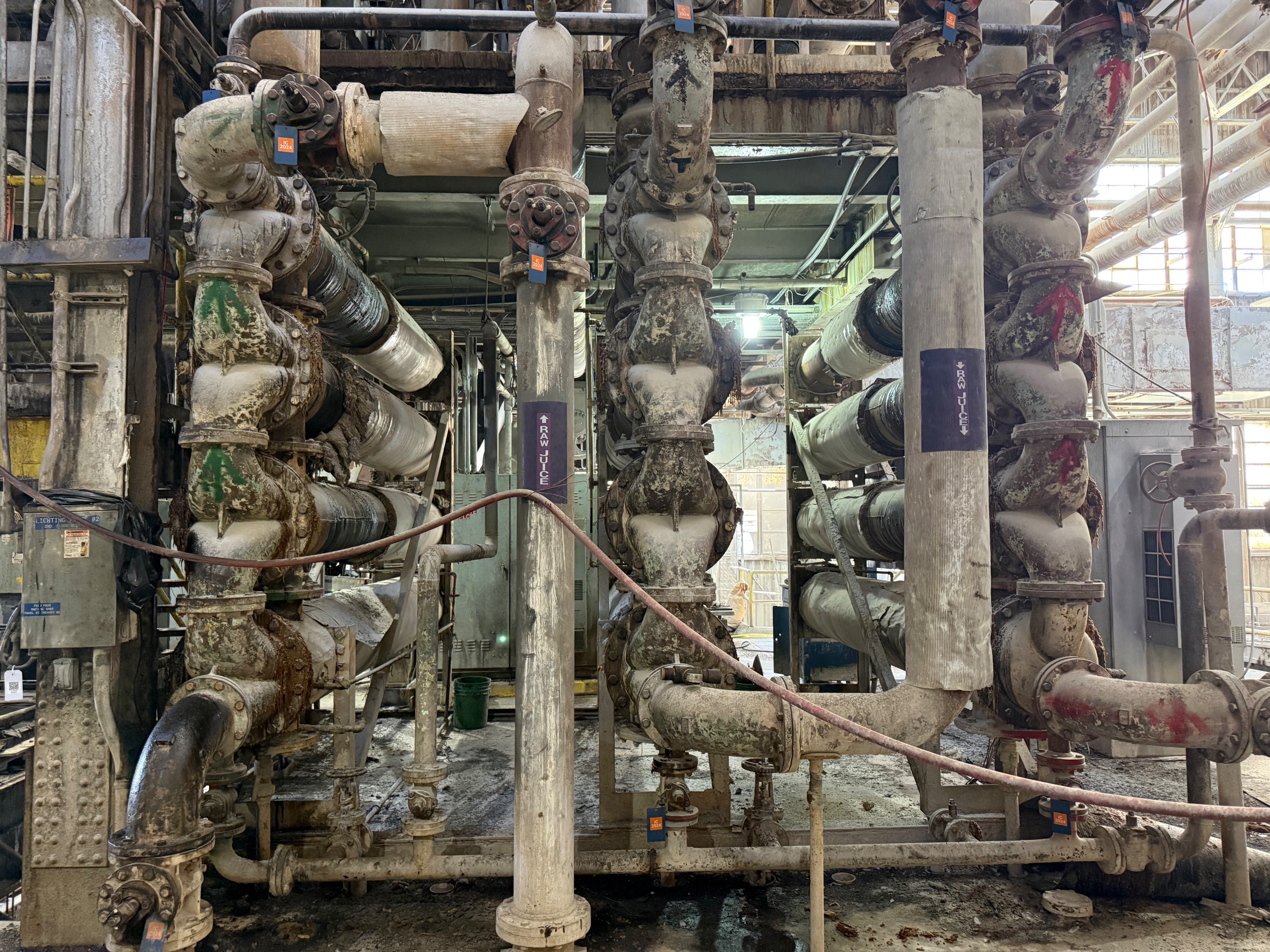 BULK QTY OF SHELL & TUBE HEAT EXCHANGERS - undefined