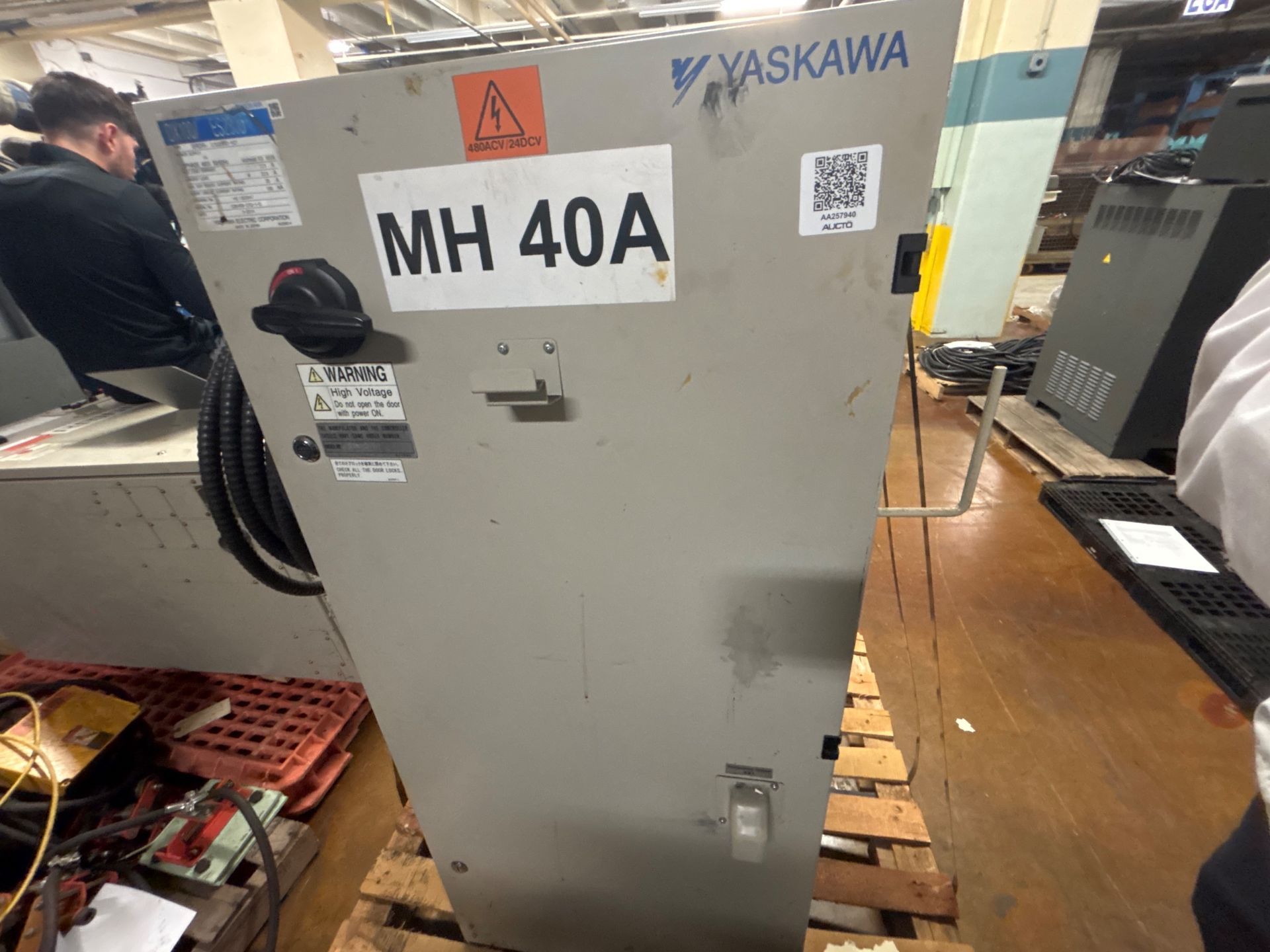 2014 YASKAWA MOTOMAN ES280D ARTICULATED ROBOT & DX100 CONTROLLER ASSEMBLY - undefined