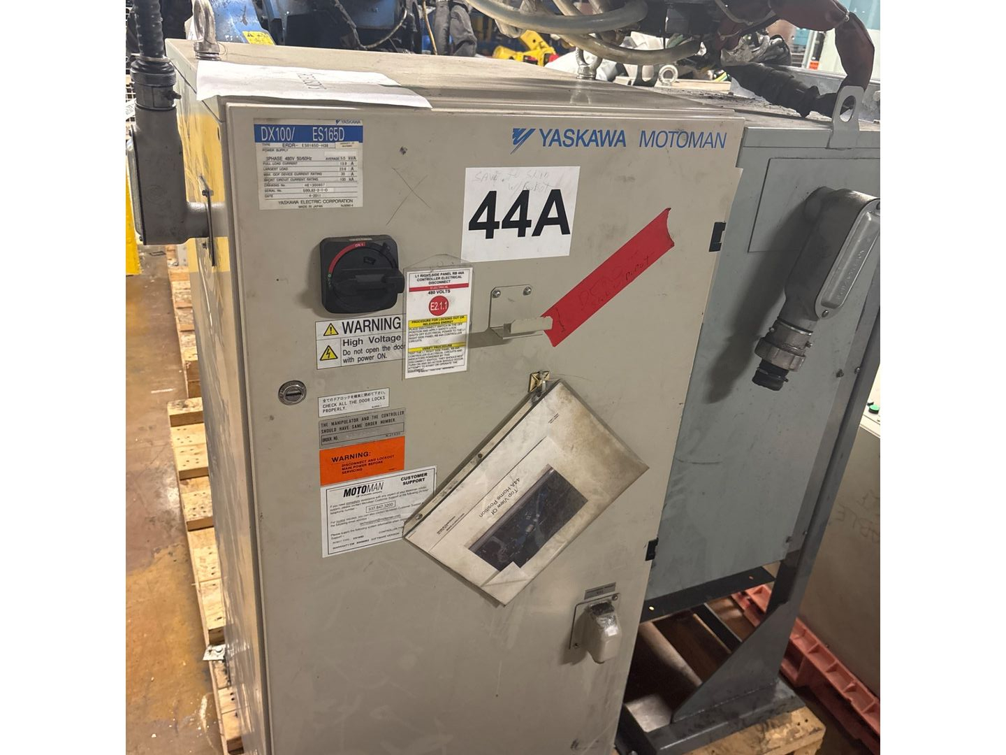 2011 YASKAWA MOTOMAN-ES165D ARTICULATED ROBOT - undefined