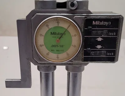 MITUTOYO MODEL 192-112 ANALOG HEIGHT GAUGE - .001-18" RANGE - undefined