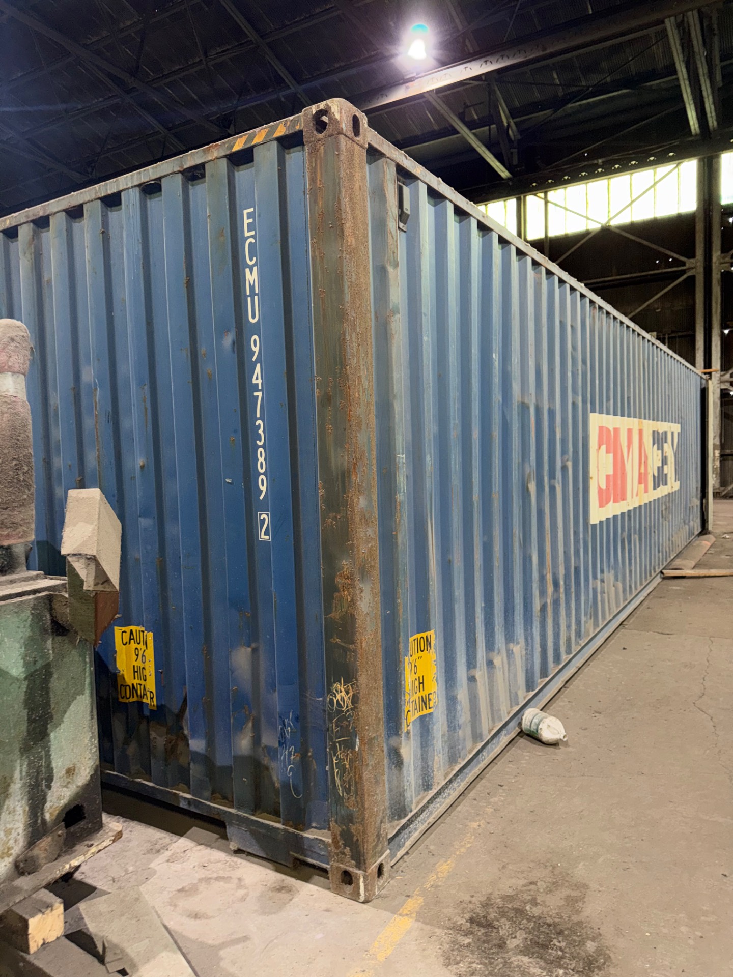 SHIPPING CONTAINER, 2,700 CU FT, 9'6'' HT, 30,480 KG MAX GROSS - undefined