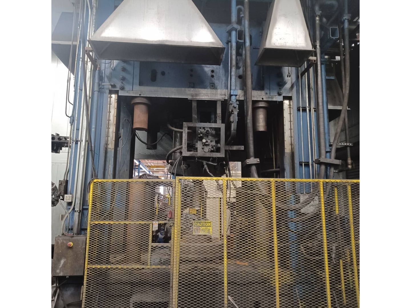 2000 Ton Press - Full Cycle.mov