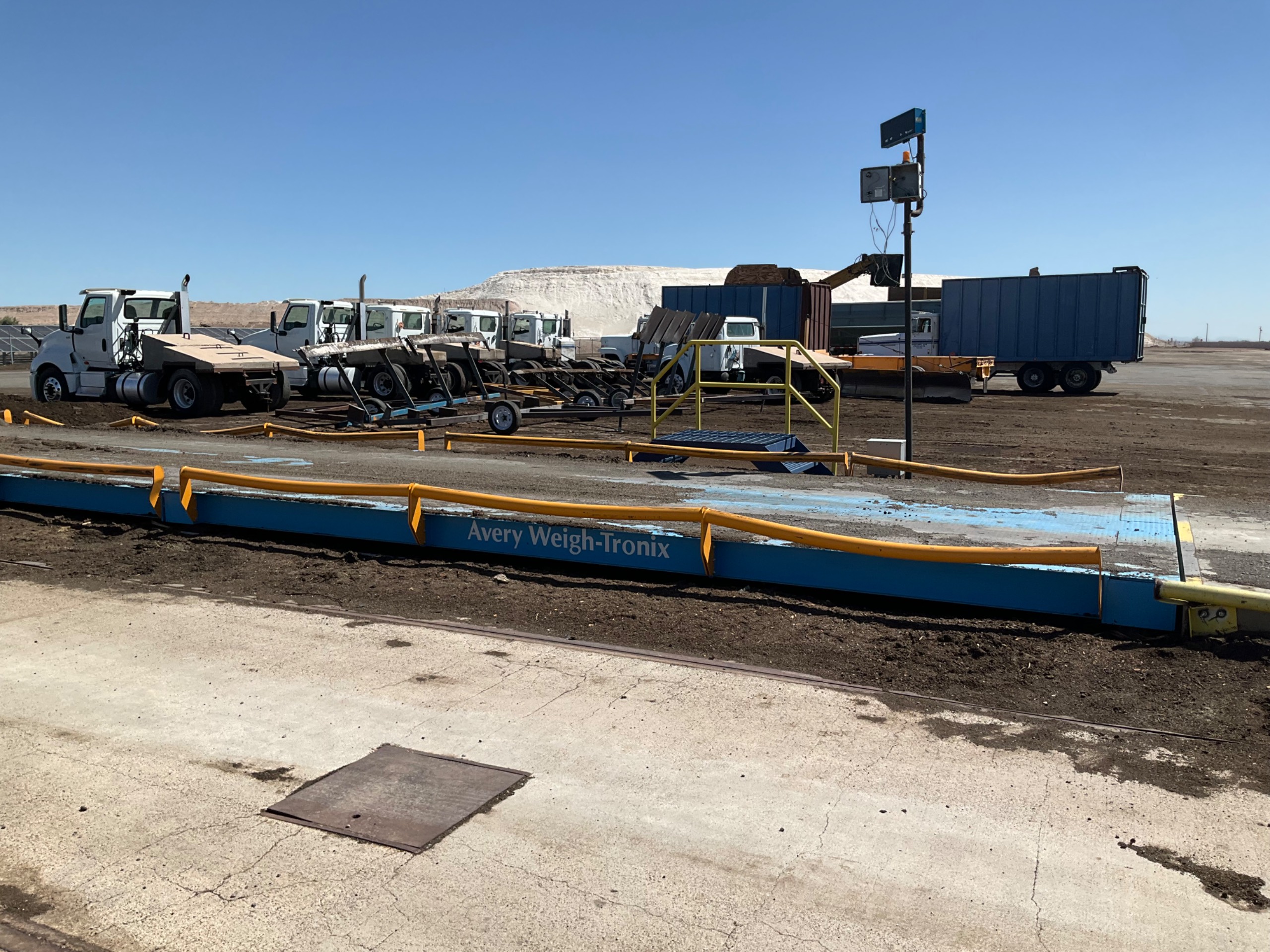 AVERY WEIGH-TRONIX BMS 7011-100T J 75 TRUCK SCALE - undefined