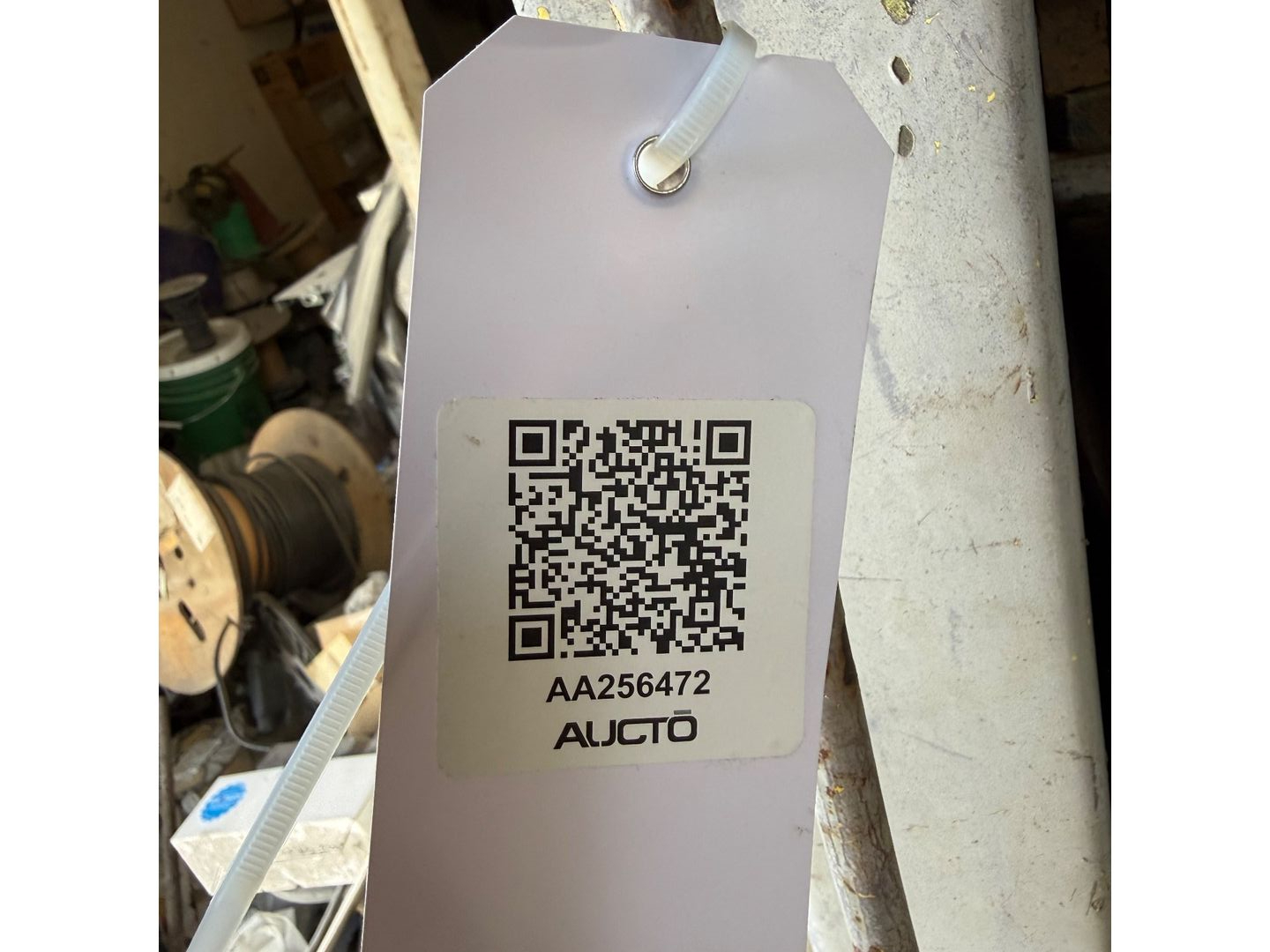 CONTENTS OF CONTAINER WITH INDUSTRIAL PARTS - undefined