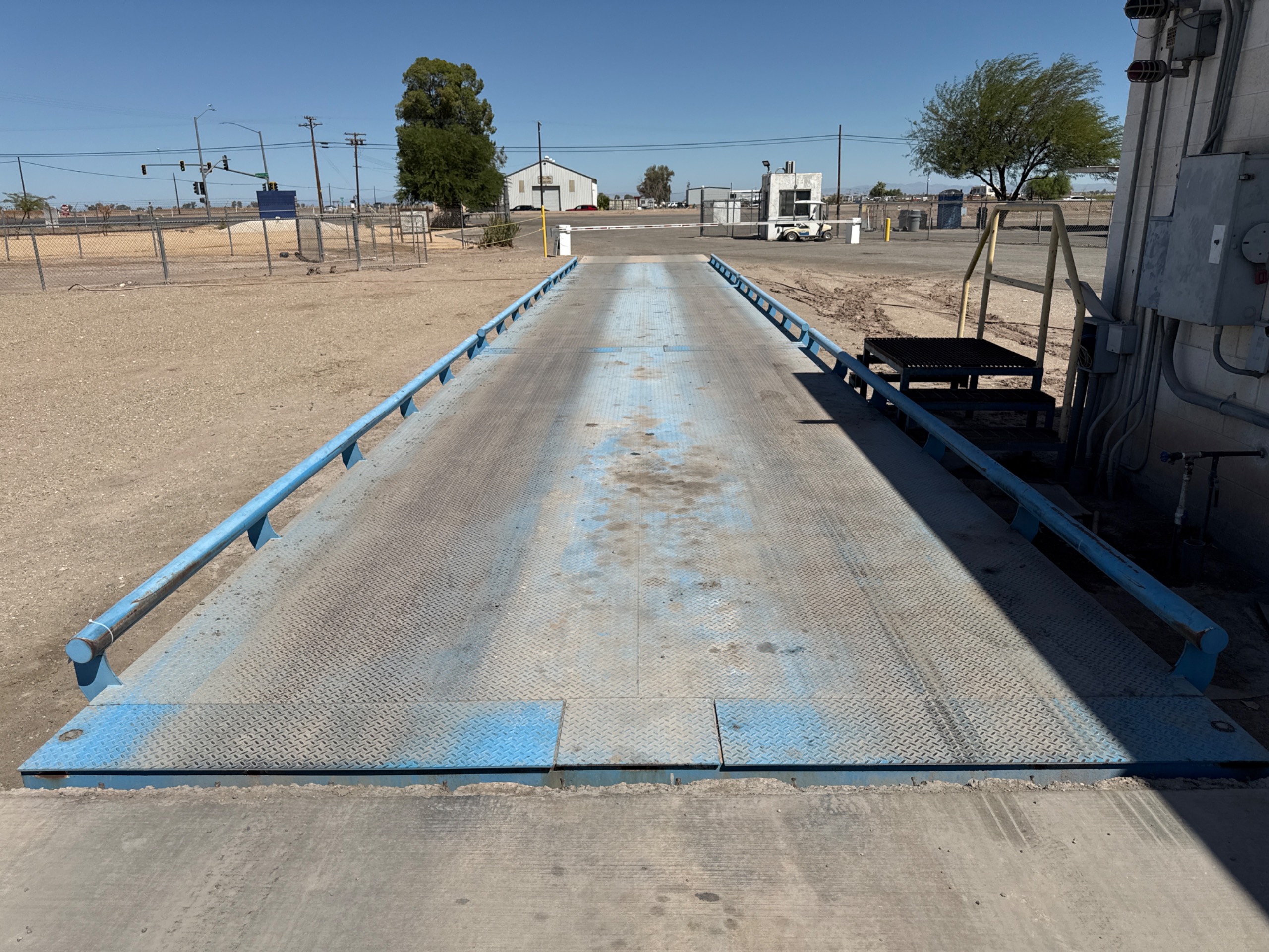 AVERY WEIGH-TRONIX BMS 7011-100T J TRUCK SCALE - undefined