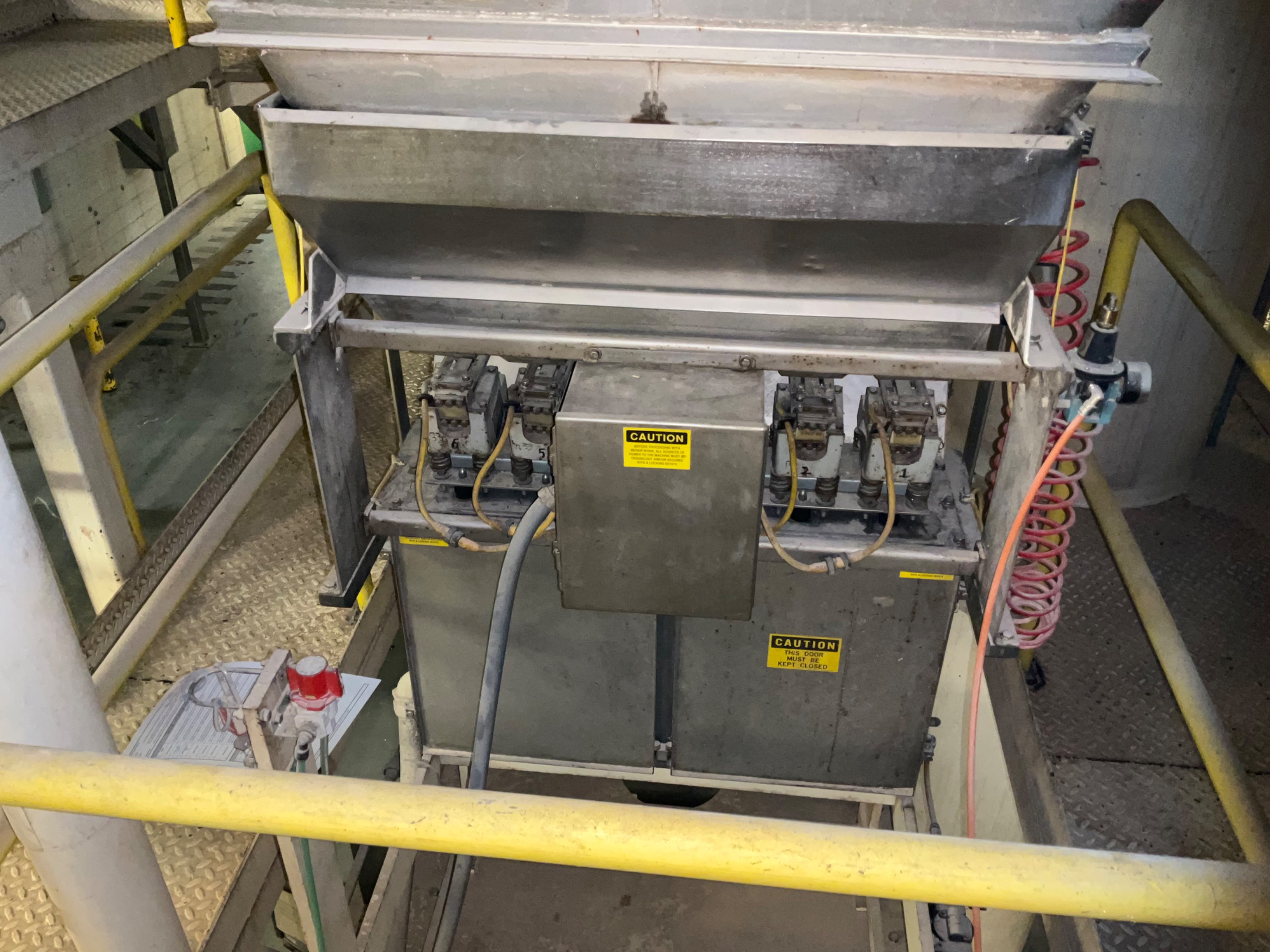 FOOD PRODUCTION LINE SCALE - undefined