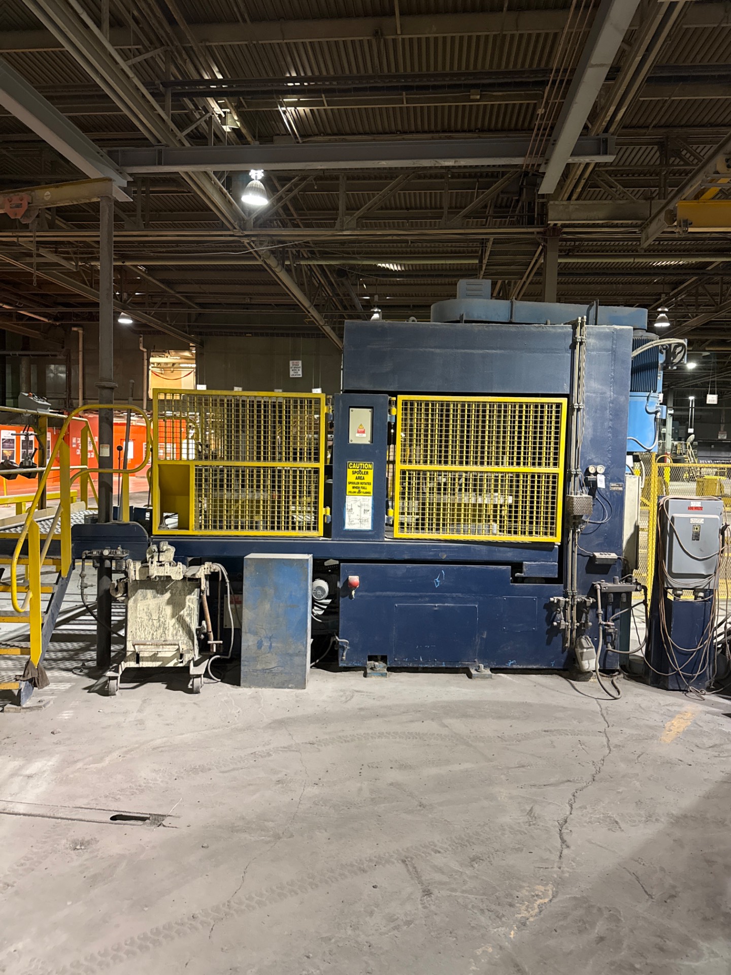 2000 HERBORN BREITENBACH SV 1250 - A2 WIRE RESPOOLER/WINDER, 1000 NM TORQUE, 205V DC, 316 W - undefined