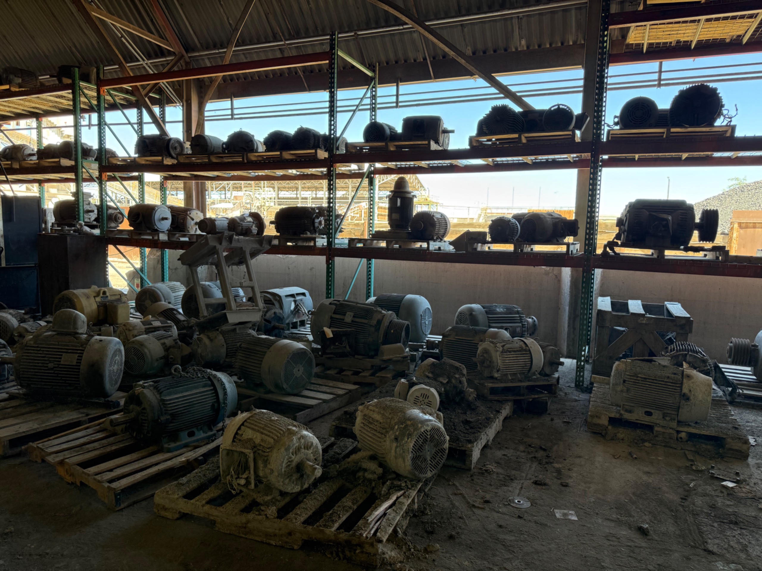 BULK QTY OF 314 ELECTRIC MOTORS - undefined