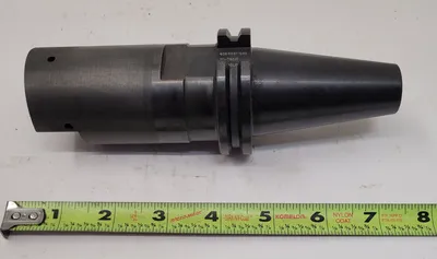 CARBOLOY INDEXABLE END MILL W/ CAT 40 TAPER, OAL: 7.125”, PROJECTION: 4.250”, BODY DIAMETER: 2.00” - undefined