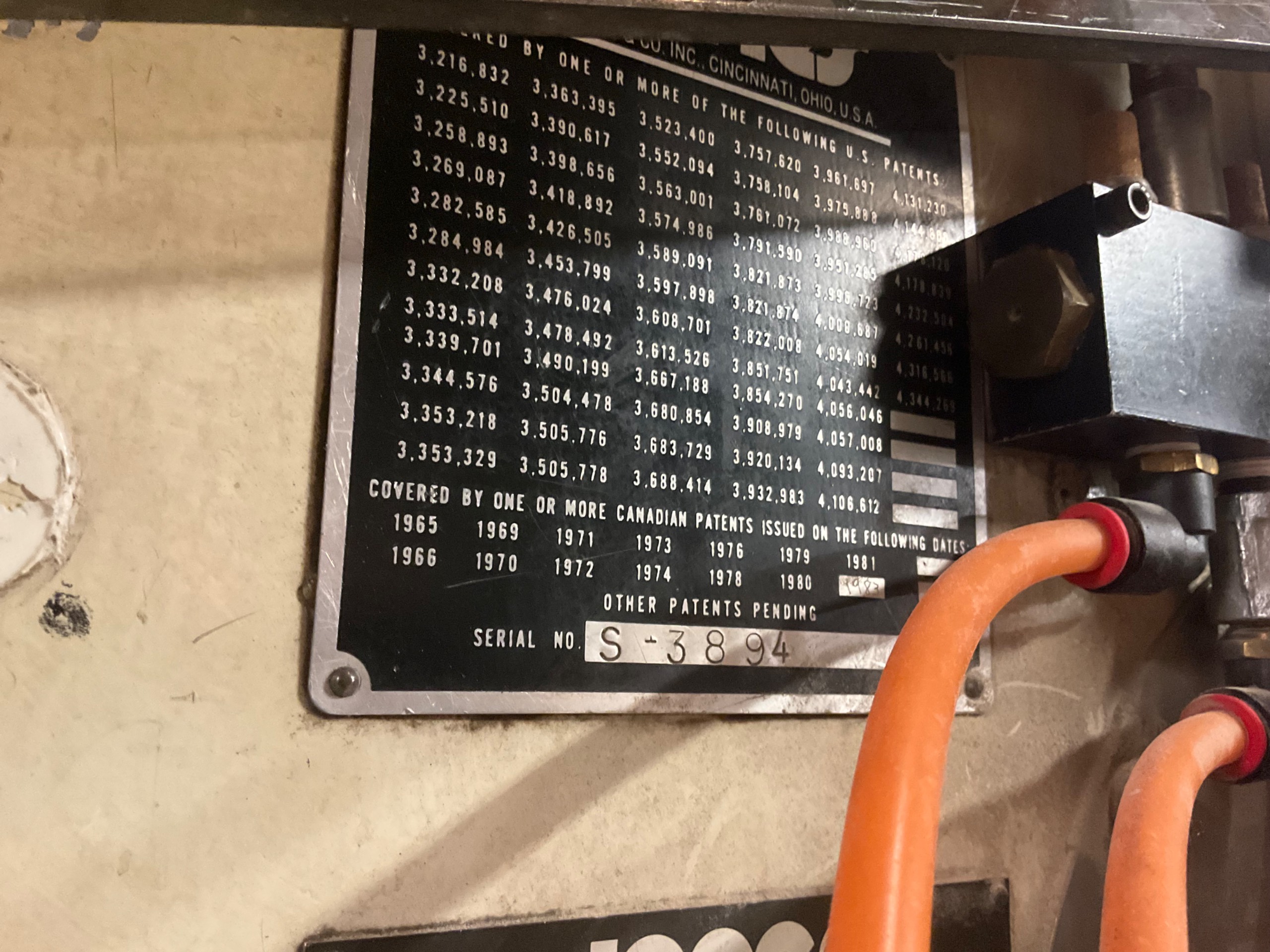 1983 JONES SSG PACKAGING MACHINE - undefined
