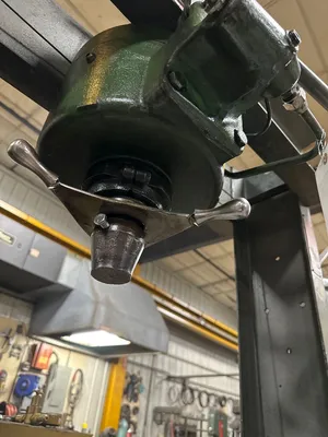 DAKE 50H 50-TON ADJUSTABLE HYDRAULIC H-FRAME SHOP PRESS - undefined