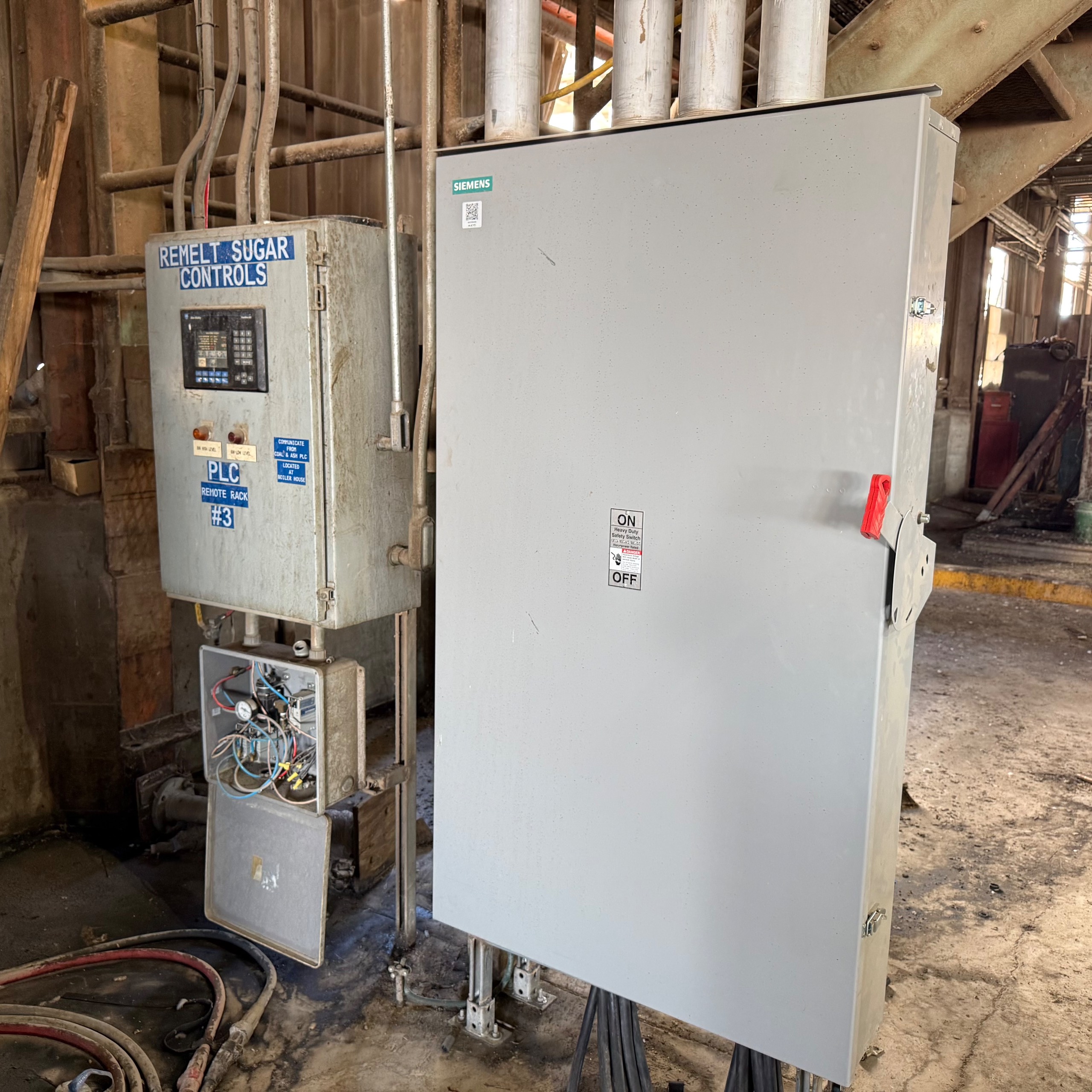 BULK QTY OF ELECTRICAL EQUIPMENT - undefined