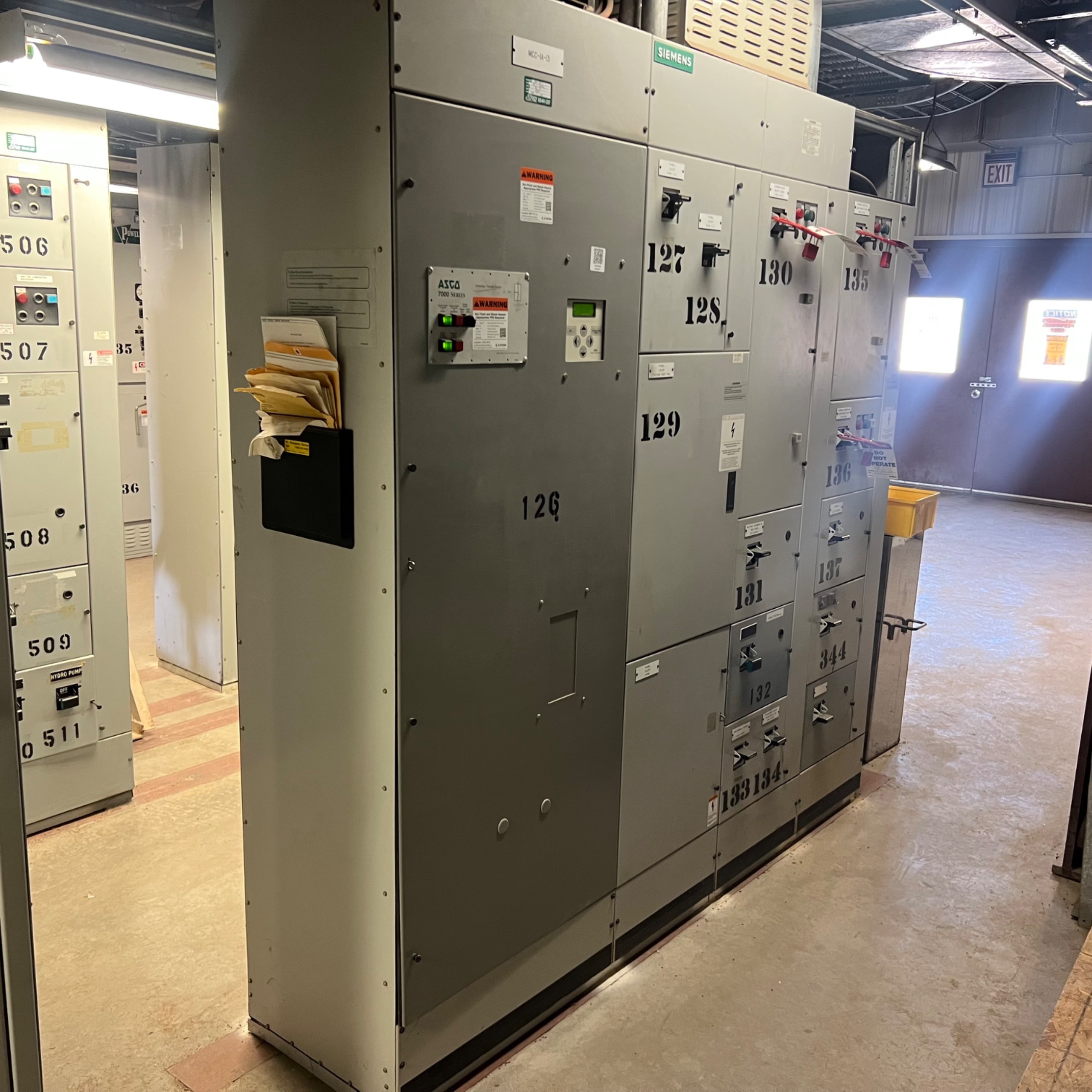BULK QTY OF SIEMENS MOTOR CONTROL CENTERS - undefined