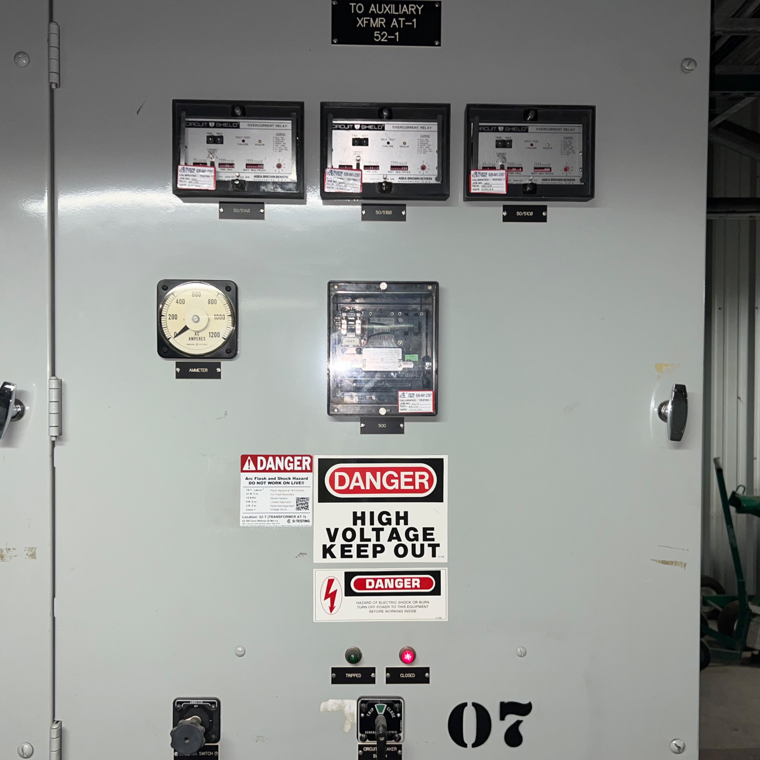 POWELL MEDIUM VOLTAGE SWITCHGEAR - undefined