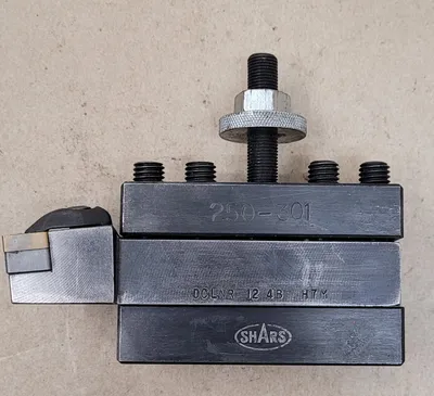 SHARS 250-301 CXA 1 QUICK CHANGE TOOL POST HOLDER W/ SECO DCLNR-12-4B TOOL HOLDER - undefined