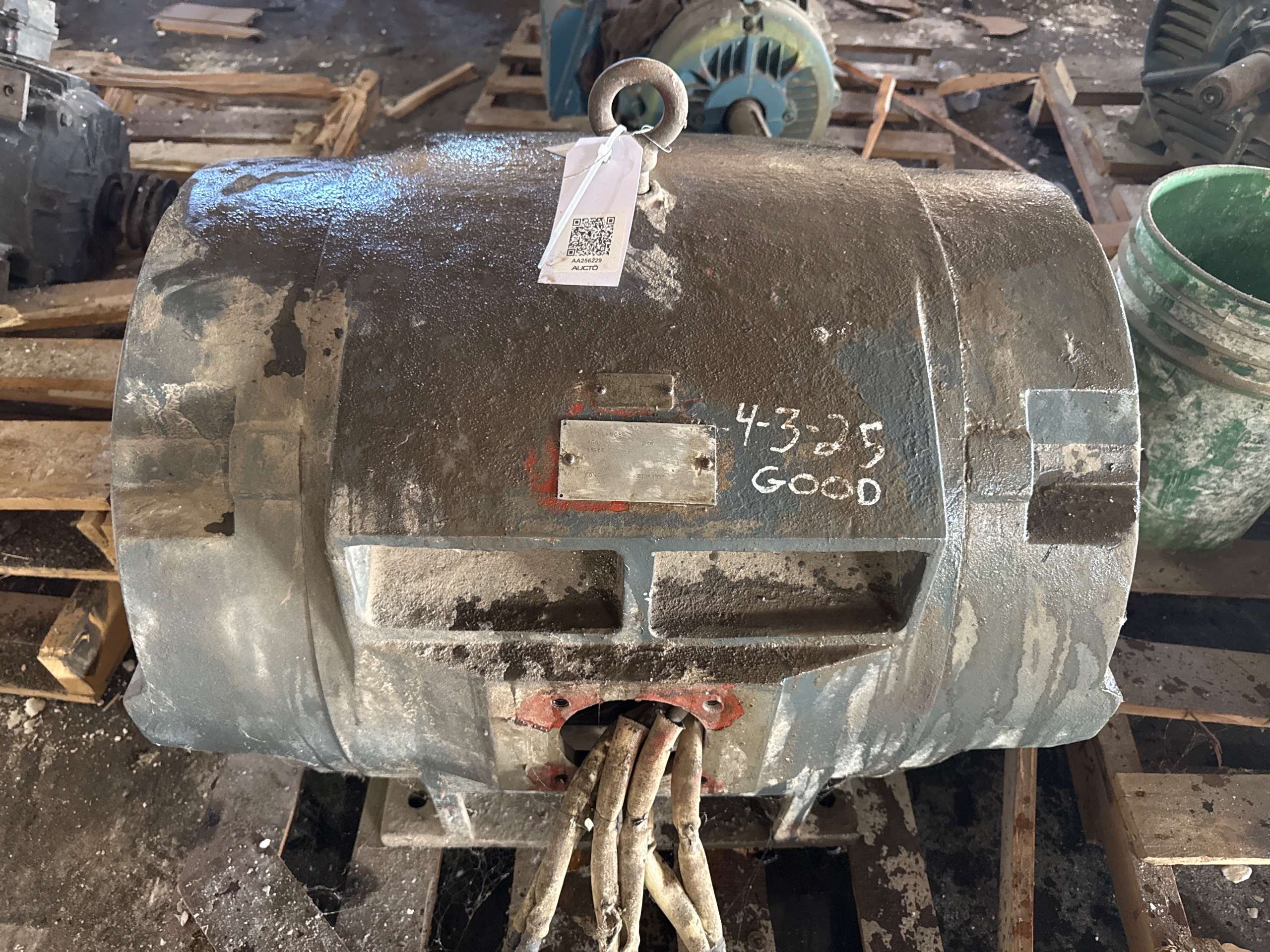 RELIANCE 250HP ELECTRIC MOTOR - undefined