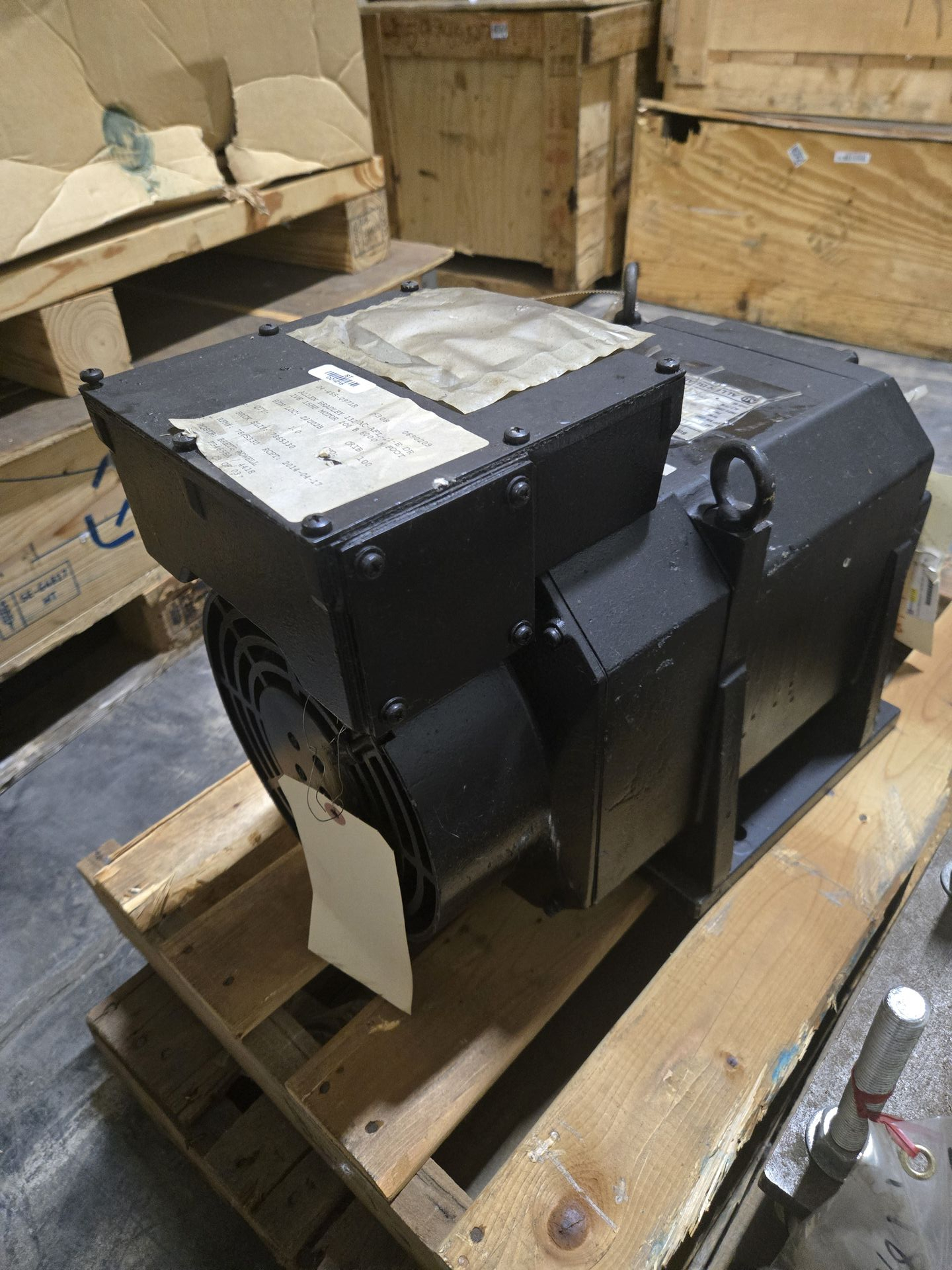 ALLEN-BRADLEY BULLETIN 1327 HIGH PERFORMANCE 15 HP AC MOTOR - undefined