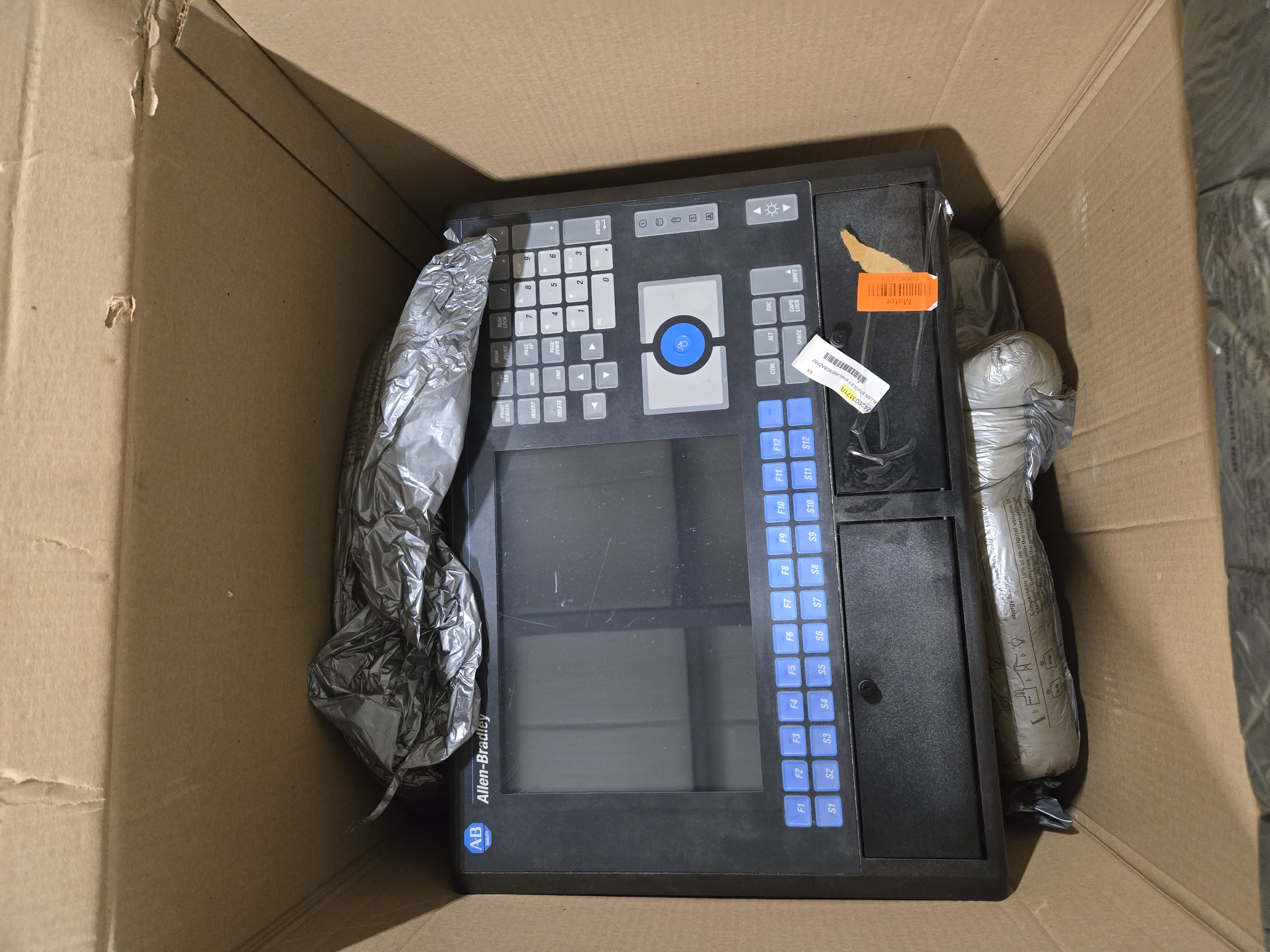 BULK QTY OF ELECTRICAL COMPONENTS - undefined