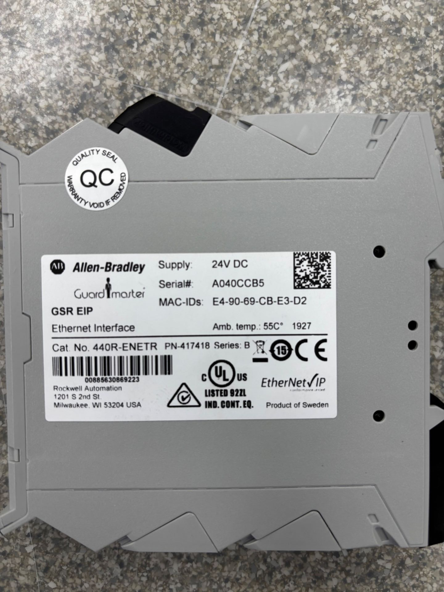 ALLEN BRADLEY 440R-ENETR COMMUNICATION MODULE - undefined