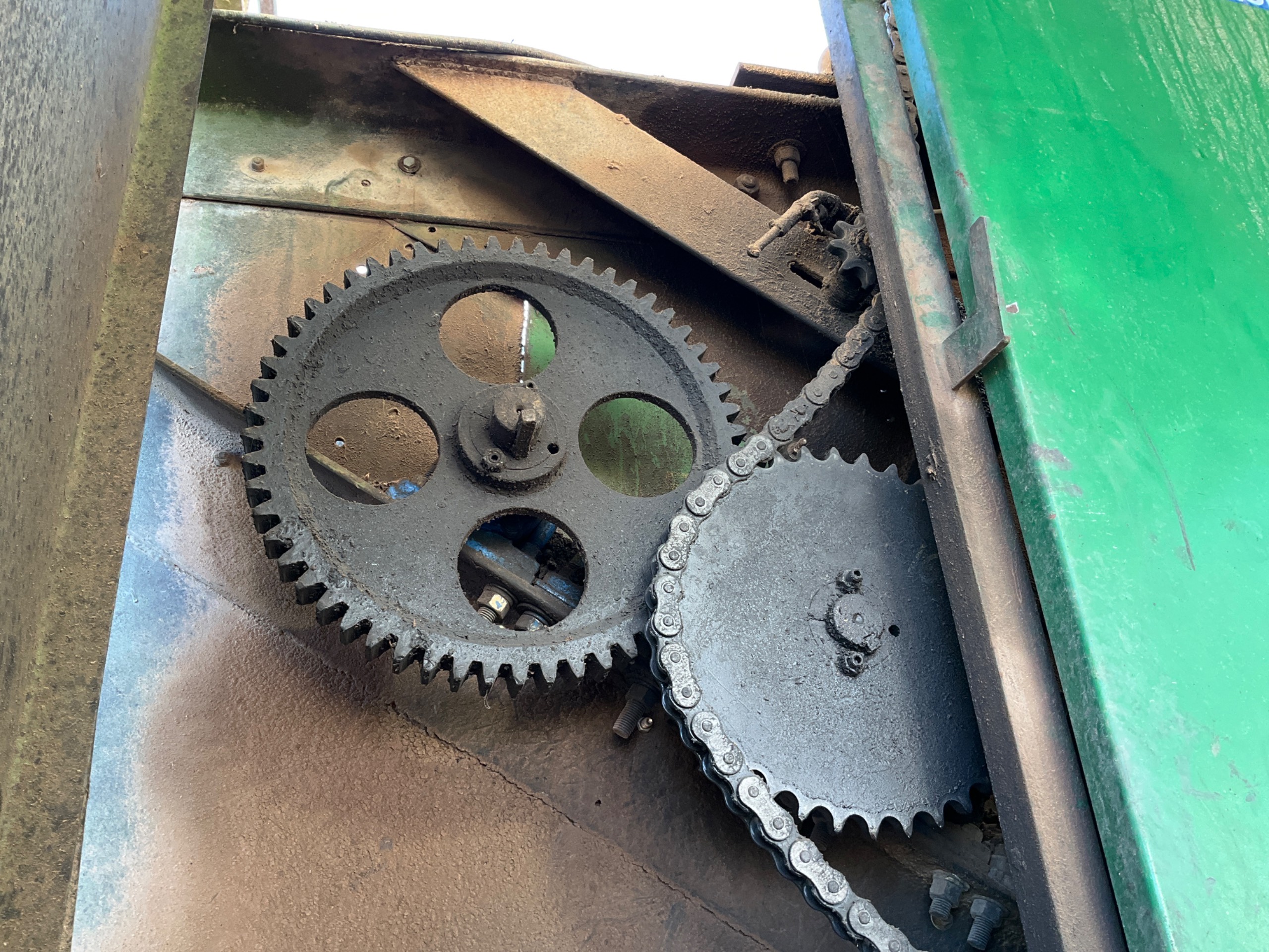 PPI INCLINE BELT CONVEYOR & HOPPER SYSTEM WITH SCALE - undefined