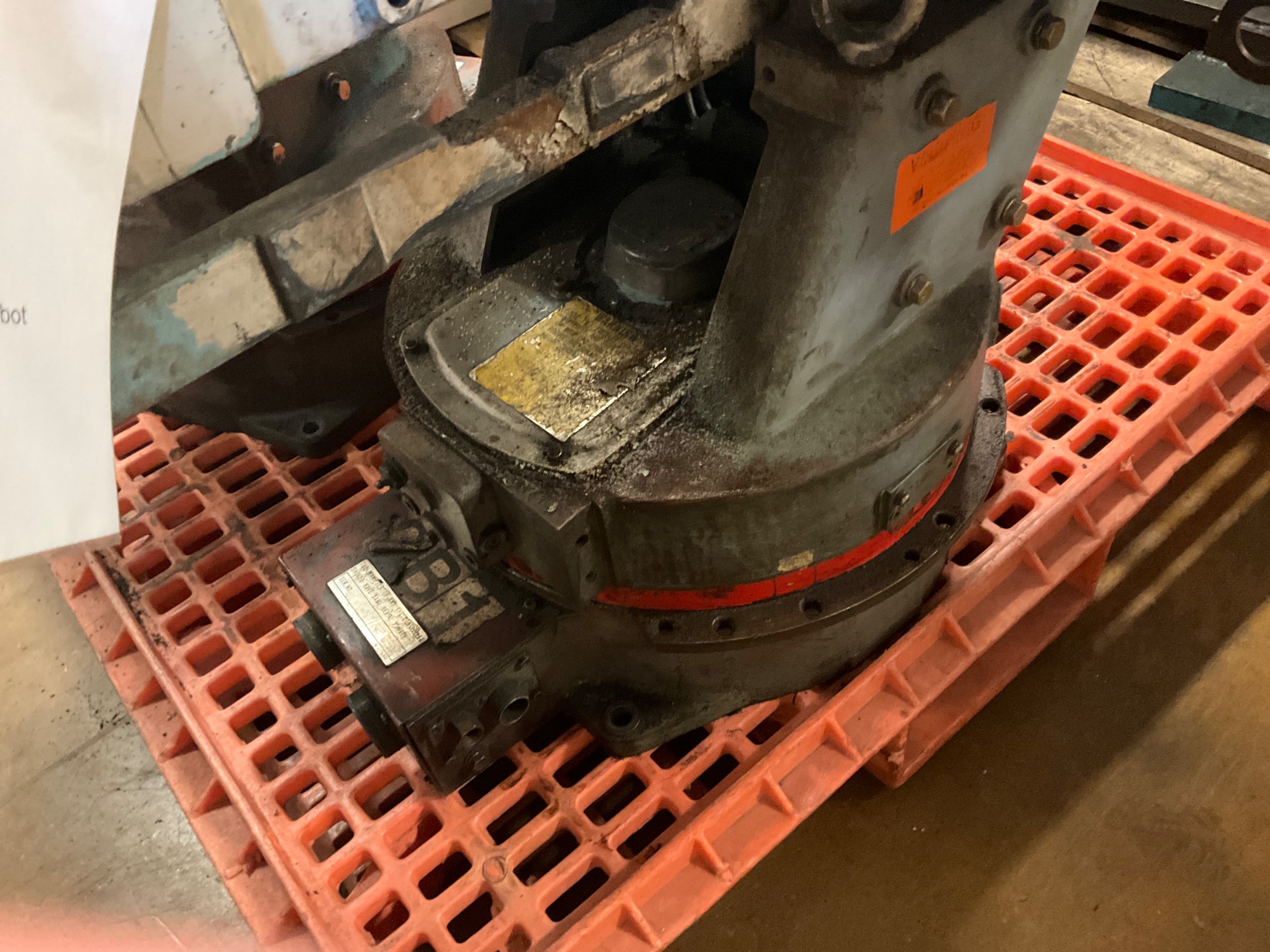 1992 YASKAWA MOTOMAN YRFL-NNA10GB ROBOT - undefined