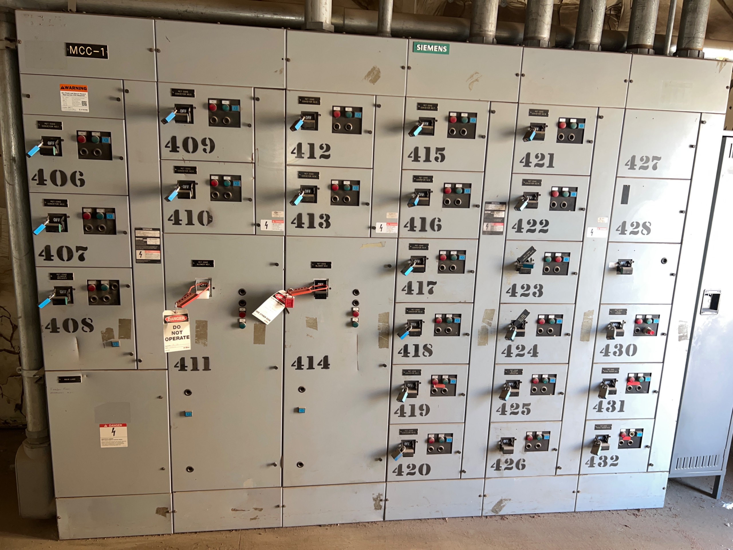 BULK QTY OF SIEMENS 95 MCC - undefined