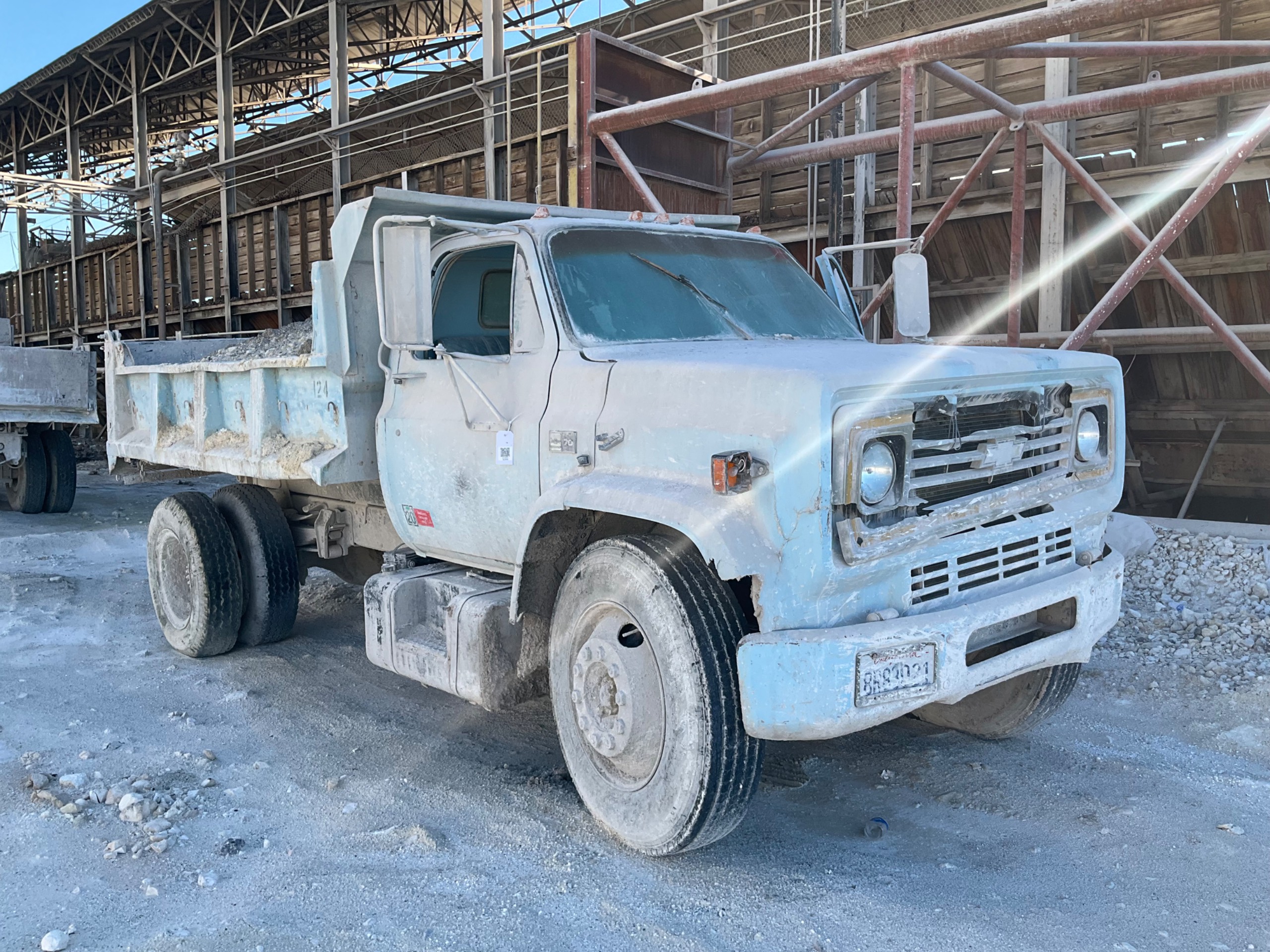 1981 CHEVROLET 70 DUMP TRUCK - undefined