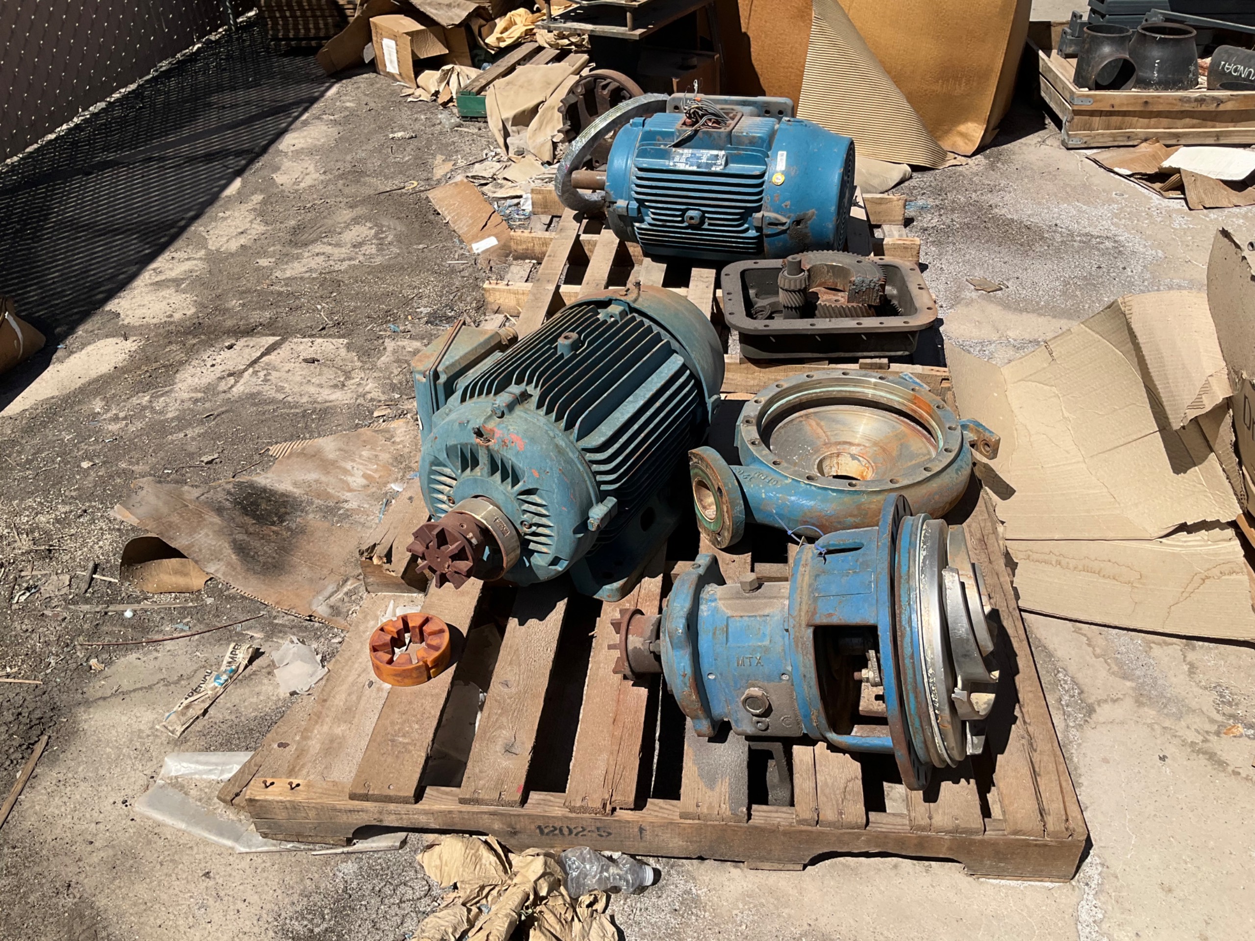 BULK QTY OF PUMP REPLACEMENT PARTS - undefined