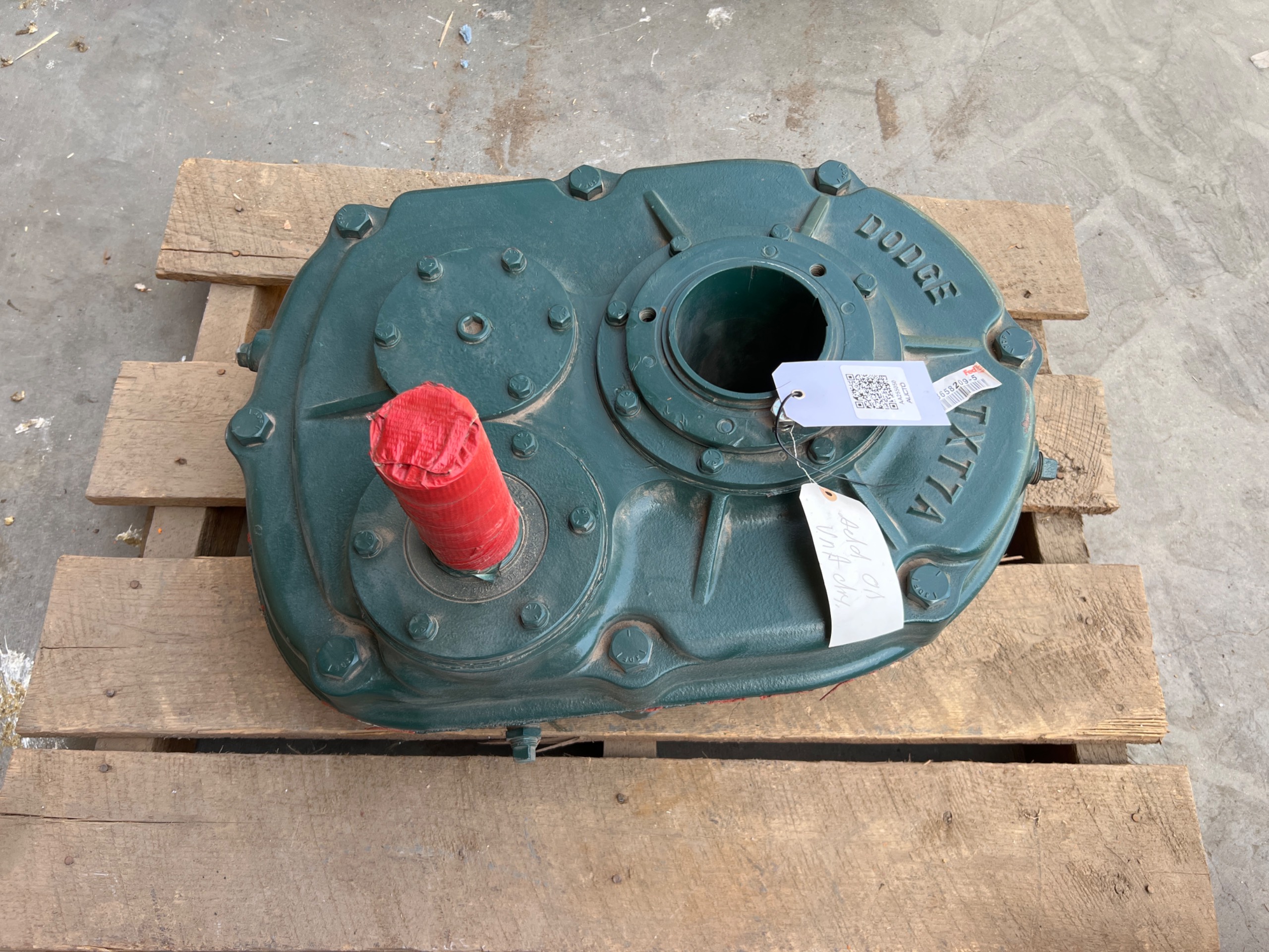 DODGE TXT725AT TORQUE-ARM SPEED REDUCER - undefined
