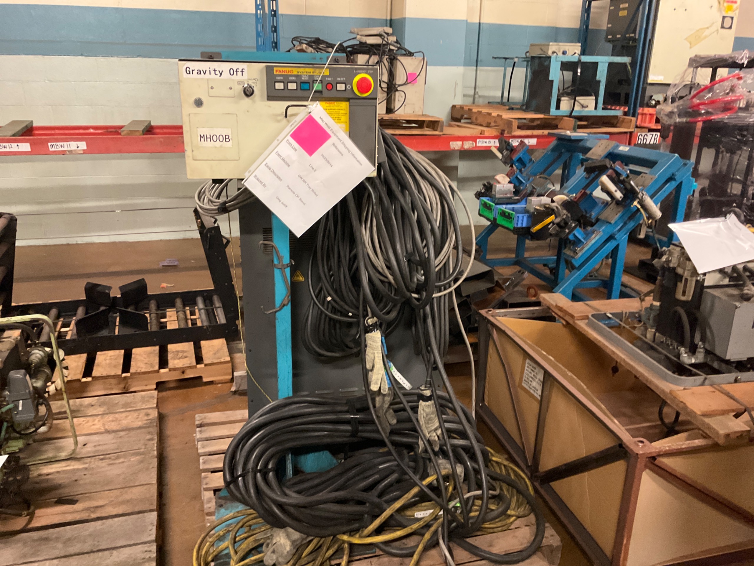 2006 FANUC R-J3IB ROBOT CONTROLLER - undefined