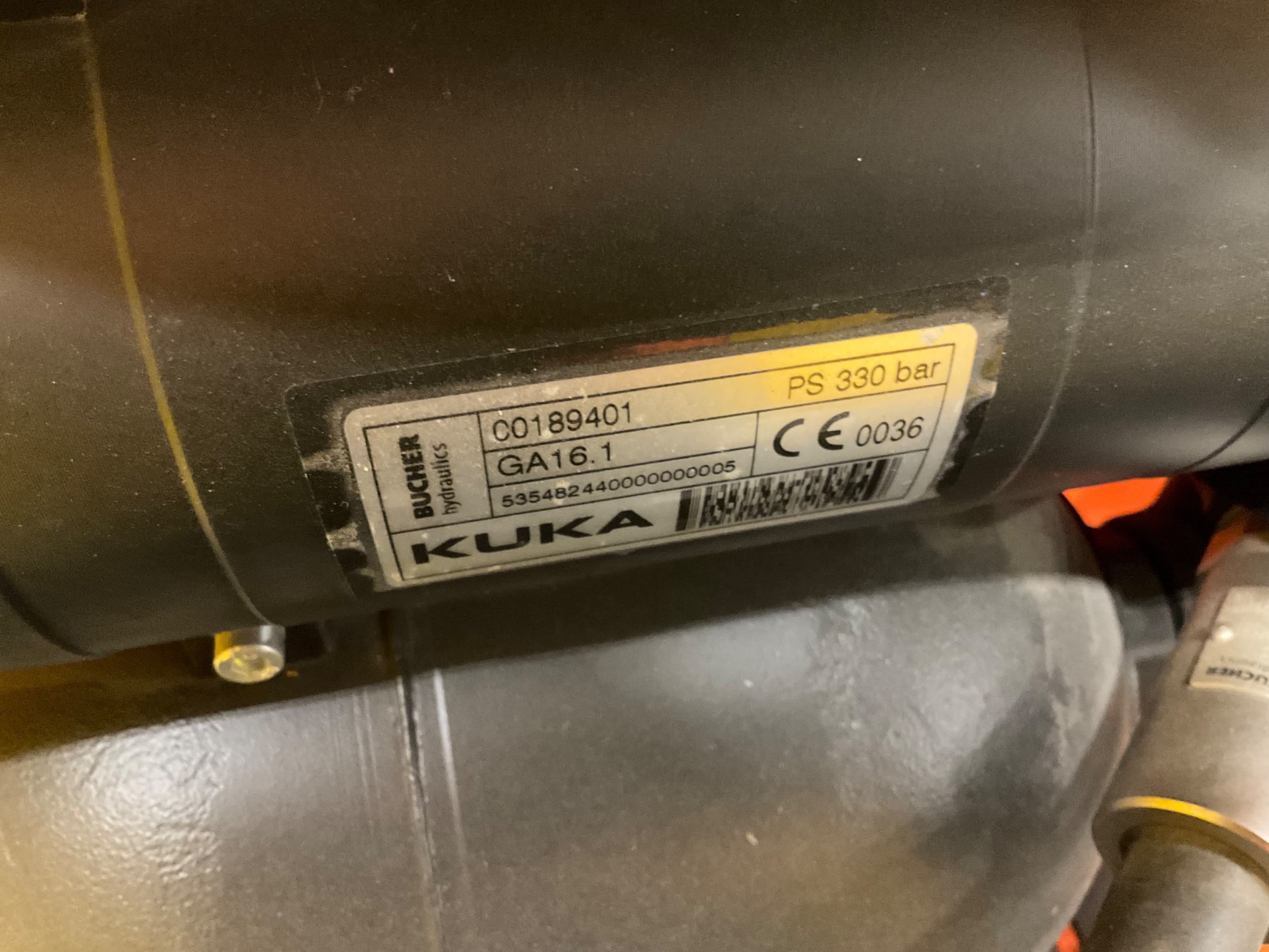 2021 KUKA KR 500 R2830 ROBOT & CONTROLLER ASSEMBLY - undefined