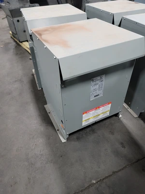 HAMMOND POWER DM051KK 51KVA DRIVE ISOLATION TRANSFORMER, 480D PRI/480Y SEC, NEMA 3R - undefined