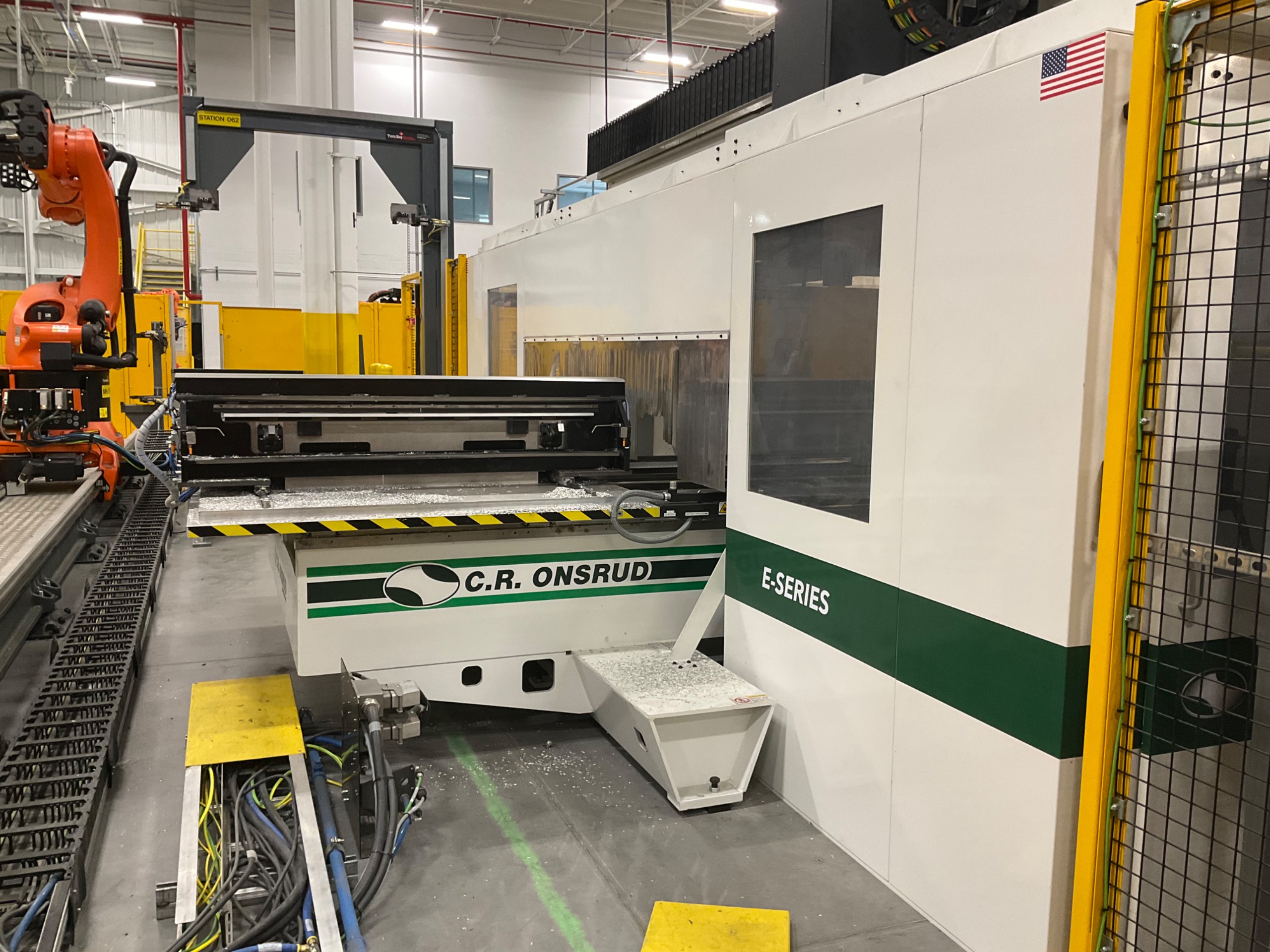 2022 C.R ONSRUD 98E18 CNC ROUTER - undefined