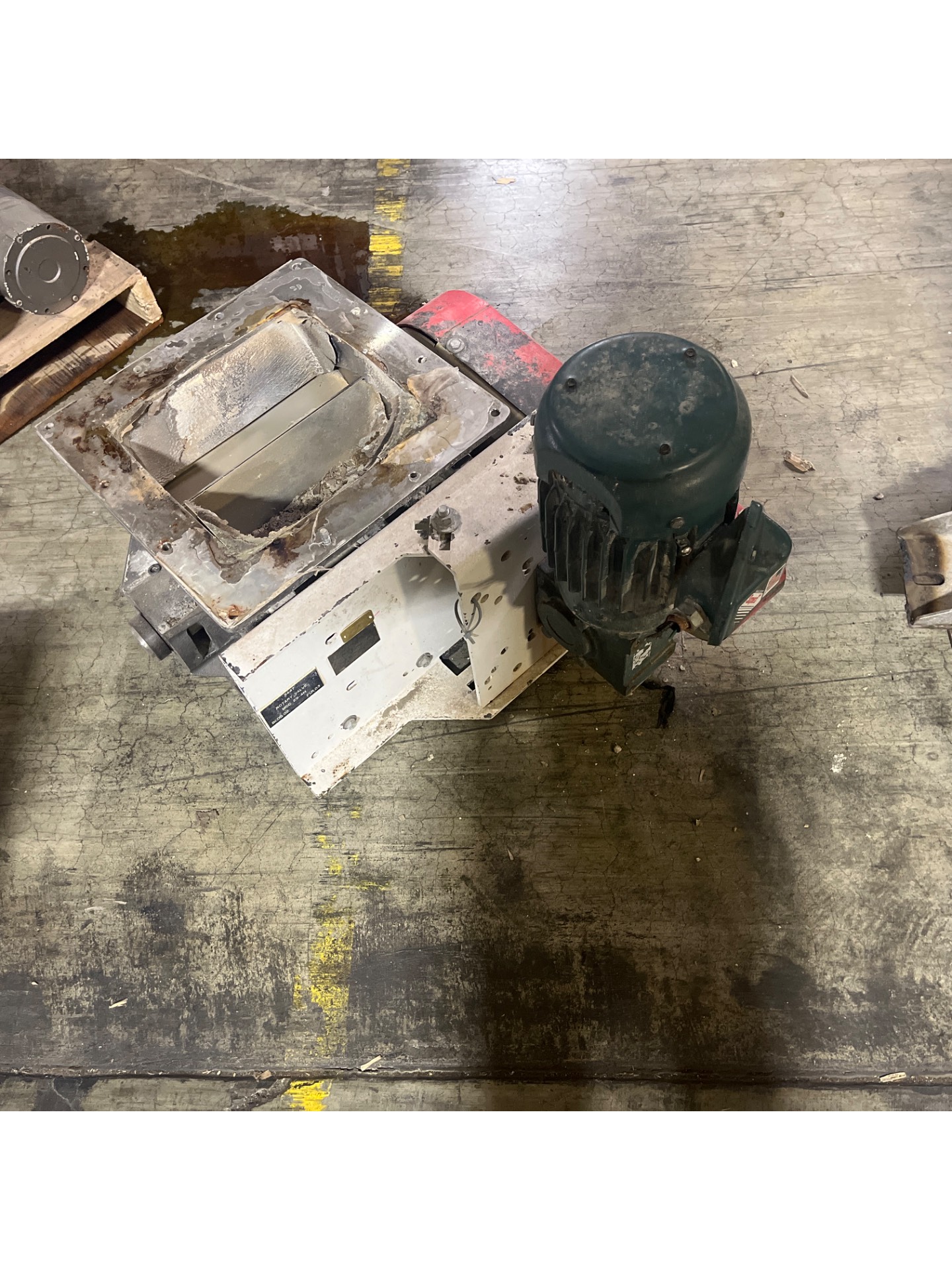 MAC 1HE39 DUST COLLECTOR RECIEVER - undefined