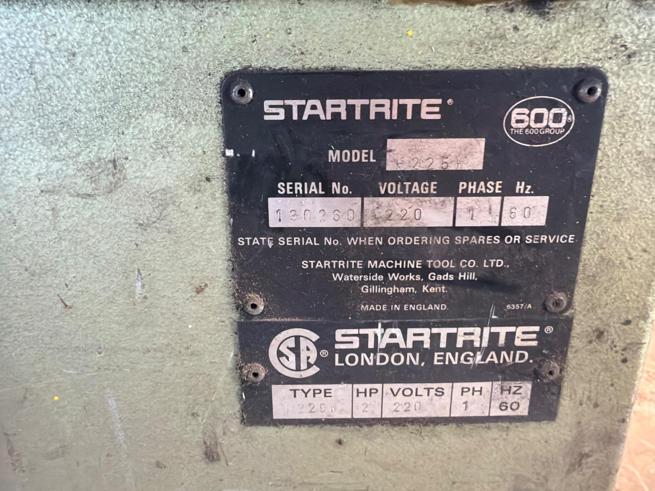 STARTRITE H225 HORIZONTAL BANDSAW, 2HP, 50-300 FPM - undefined