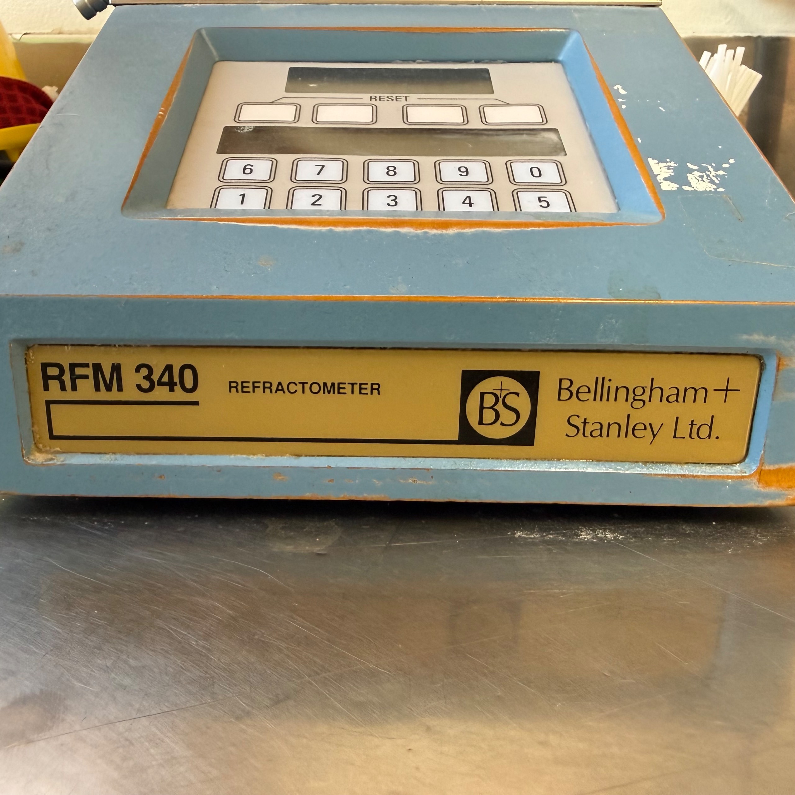 BELLINGHAM + STANLEY RFM340 REFRACTOMETER - undefined