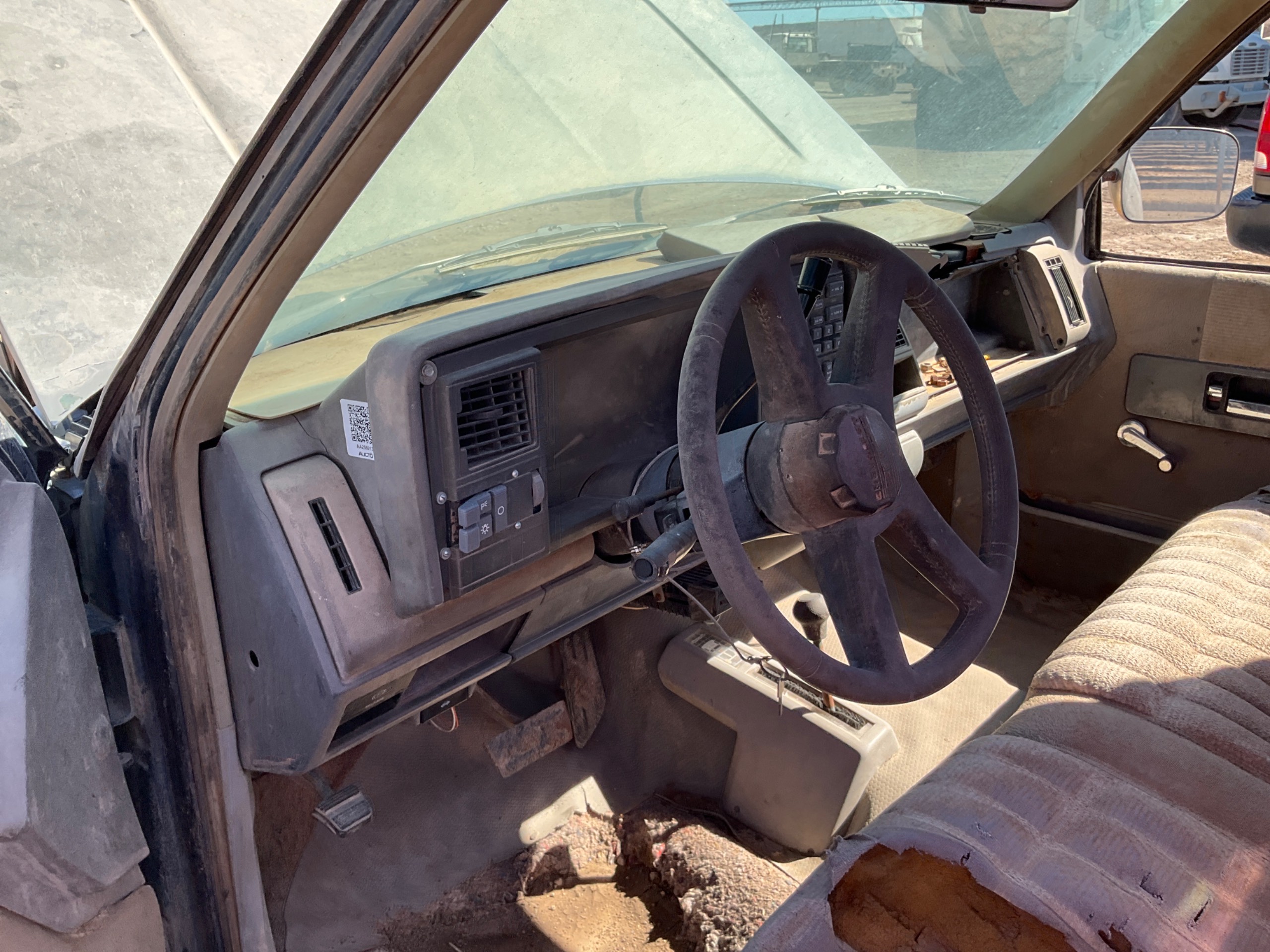 CHEVROLET SILVERADO PICKUP TRUCK - undefined
