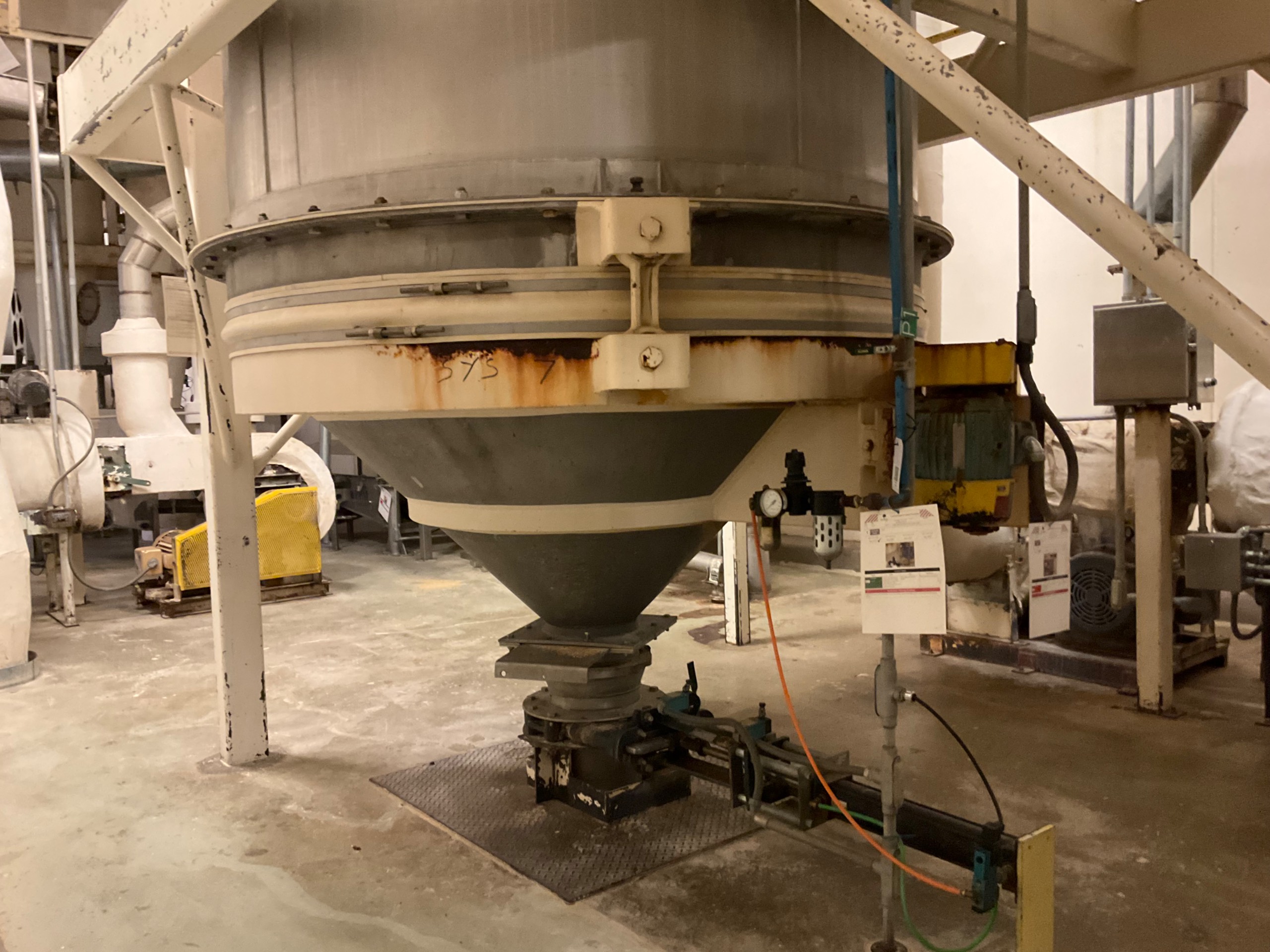 1991 VIBRANETICS BD 79 VIBRATORY STORAGE TANK - undefined